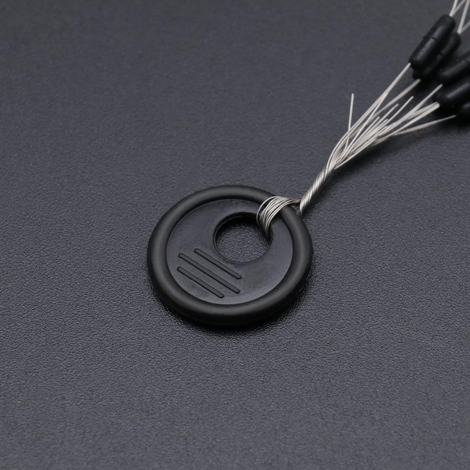 SING F LTD 100PCS Rubber Fishing Bobber Beads Stopper 6 in 1 Float Sinker Stops Black Cylinder Shape Line Stops Space Bean Fishing Gear S/M/L 3 image number 3