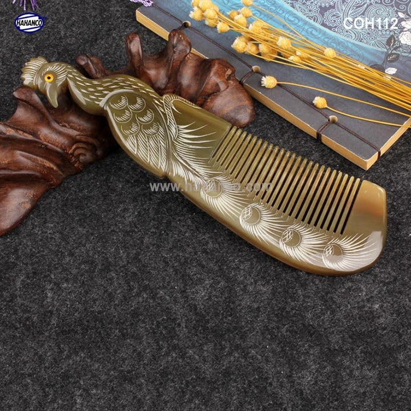 Peacock-Shaped Horn Comb image number 5
