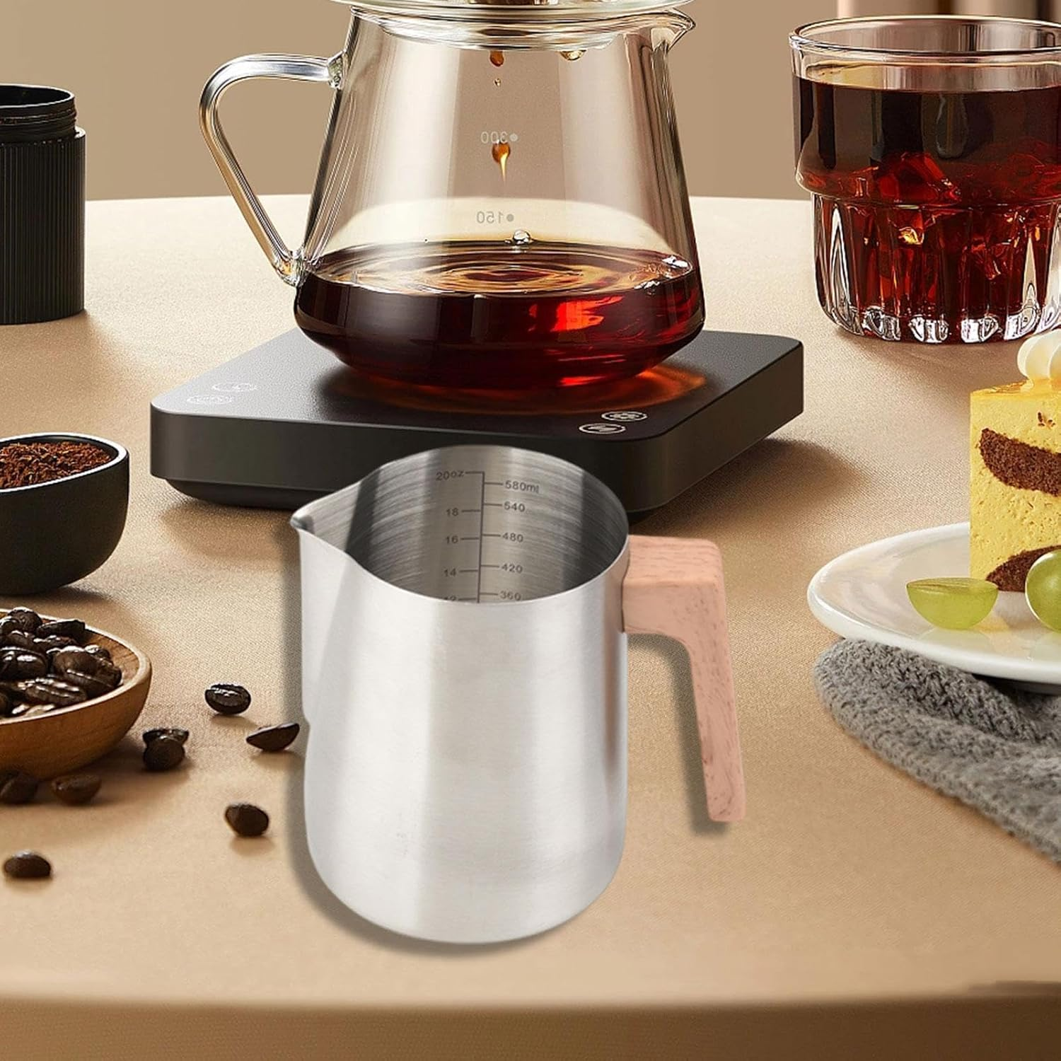 Motivetech Milk Frothing Pitcher, Espresso Cup for Latte Art, Coffee Bar Accessories, 600Ml Coffee Maker with Smooth Surface, Hot Tea, Hot Chocolate, Silver image number 4