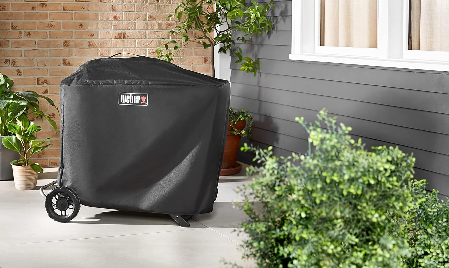 Weber 7770 Traveler Cover, Black image number 1