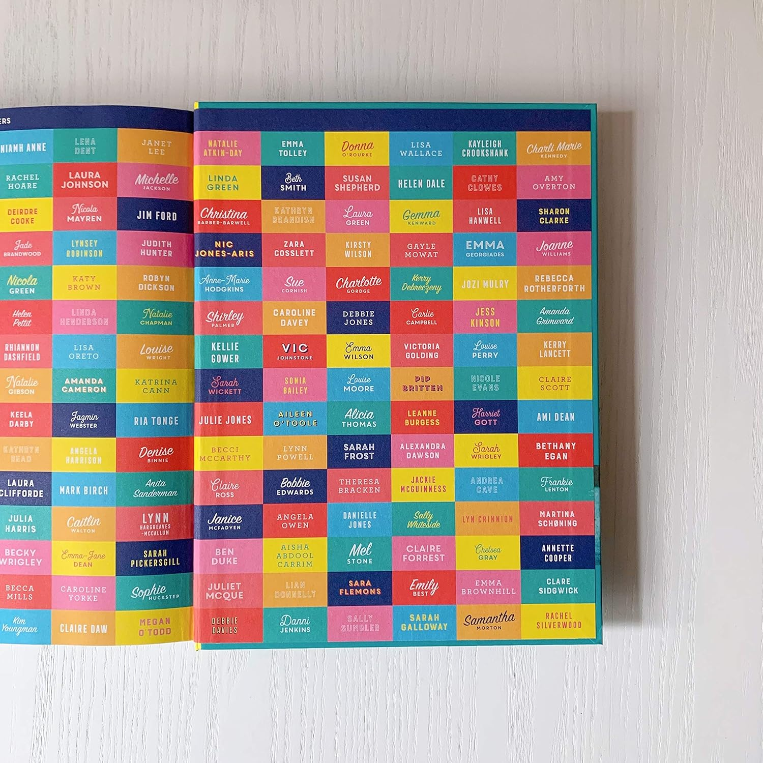 Pinch of Nom: 100 Slimming, Home-Style Recipes image number 3