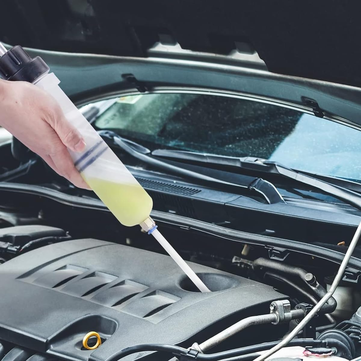 AIMALL Automotive Fluid Extraction & Filling Syringe Kit, Vacuum Pump Oil Changer with 200Cc and 500Cc Capacity Options image number 6