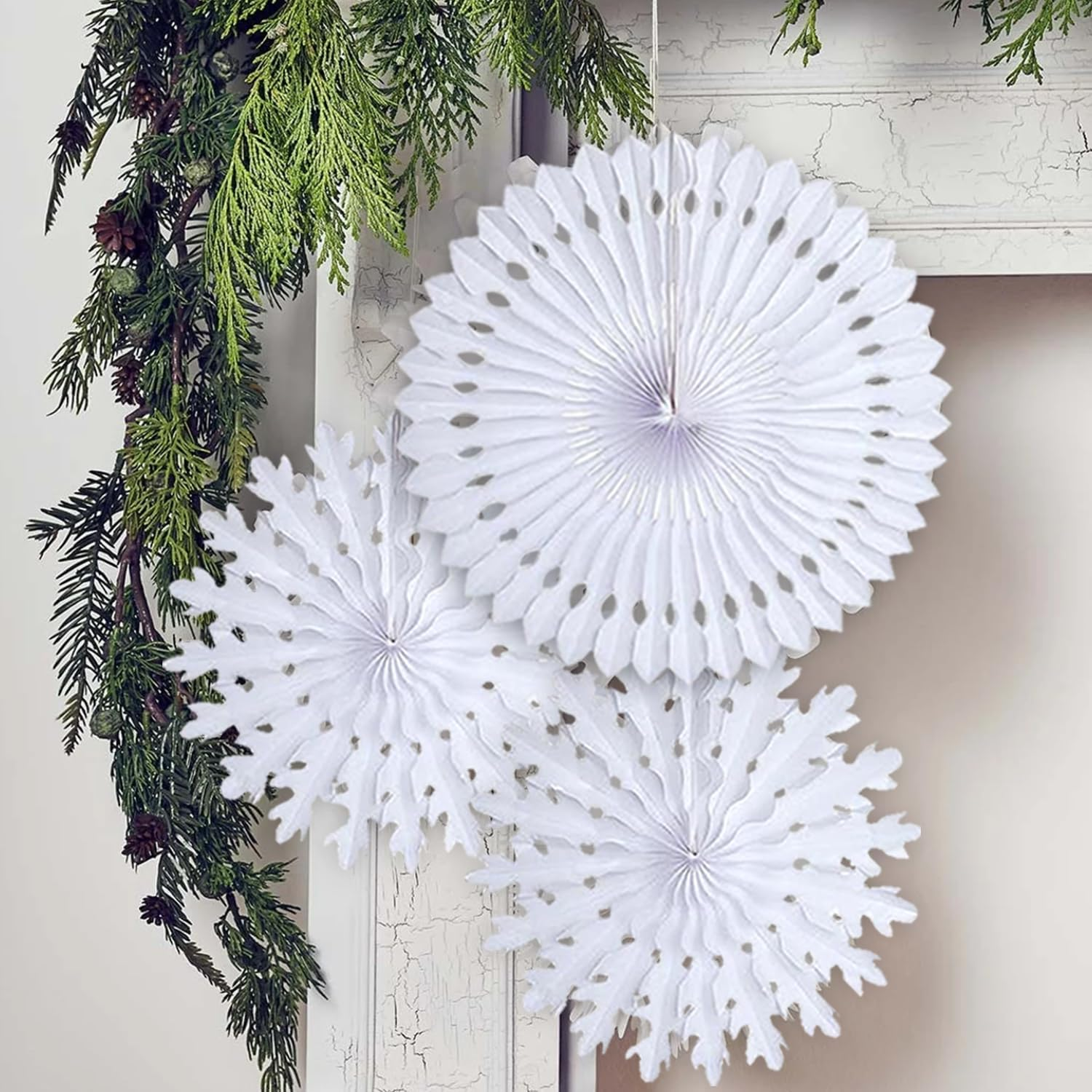 11 Pieces Christmas White Decoration, Paper Snowflakes Hanging Decoration, Suitable for Winter Indoor Window Decoration, Winter Wonderland Decorations - Christmas Decorations Indoor