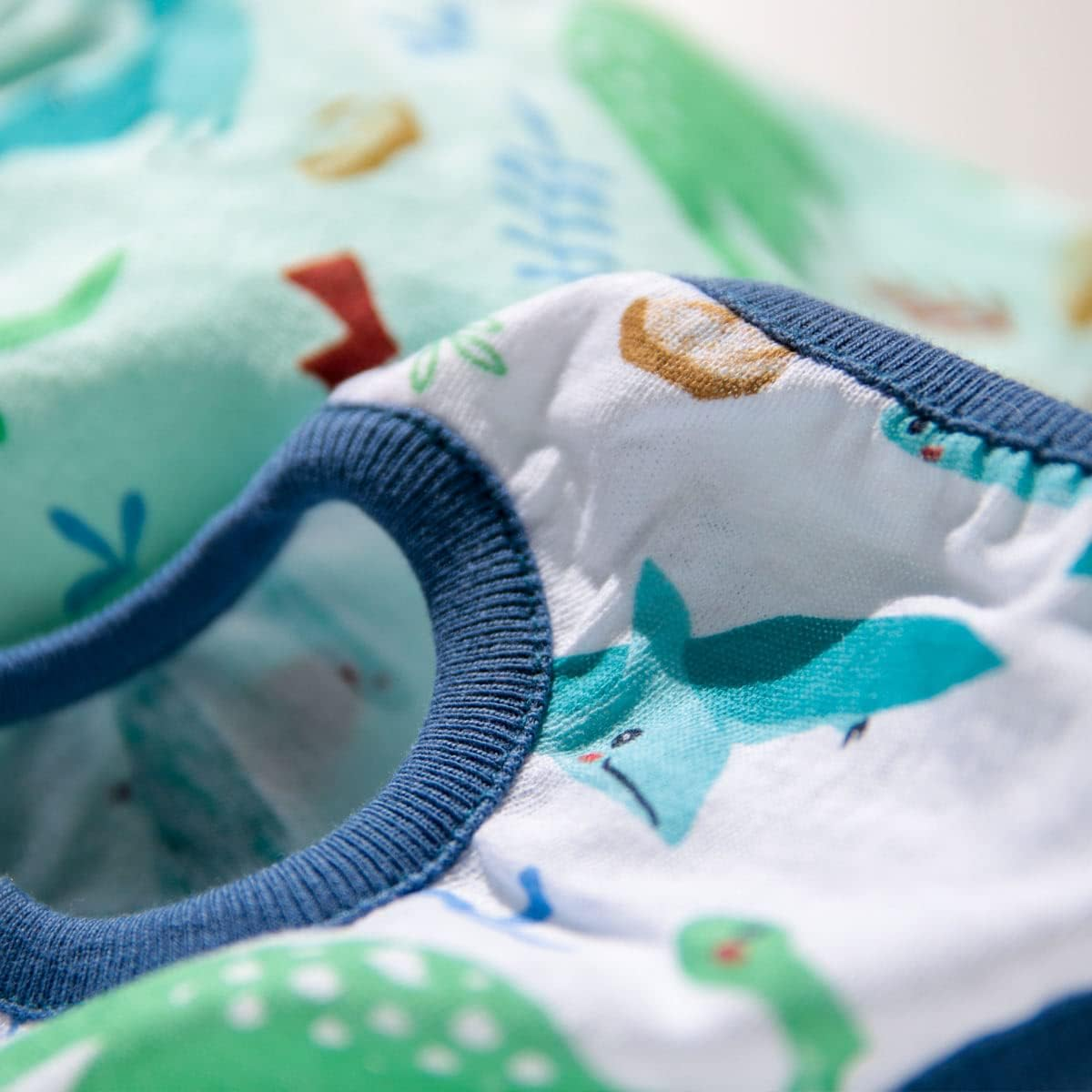 Dog Life Dinosaur Tank White Dog 2XL image number 3