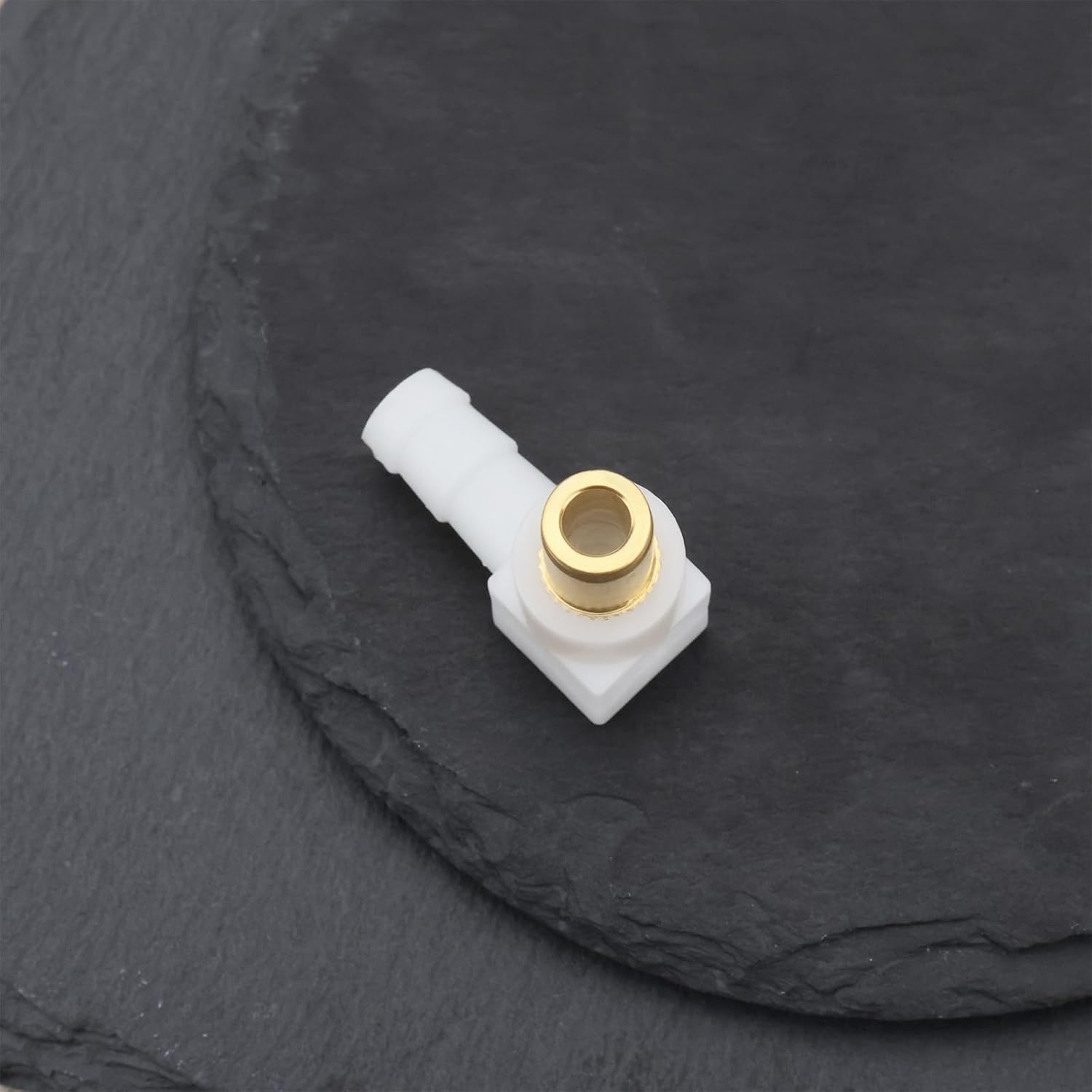 YINETTECH 2Pcs Carburetor Fuel Fitting Carb Hose Connector Replacement Part 692317 493496 494451 Compatible with Briggs & Stratton Snowblower Lawn Tractor