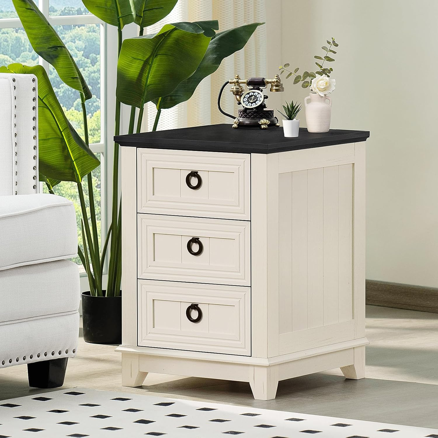 LELELINKY 18" Farmhouse Night Stand with 3 Drawers, Wood End Table Dresser for Bedroom, White Nightstand, Bed Side Table with Metal Handle, Bedside Cabinet for Bedroom Living Room, Closet, Office image number 6