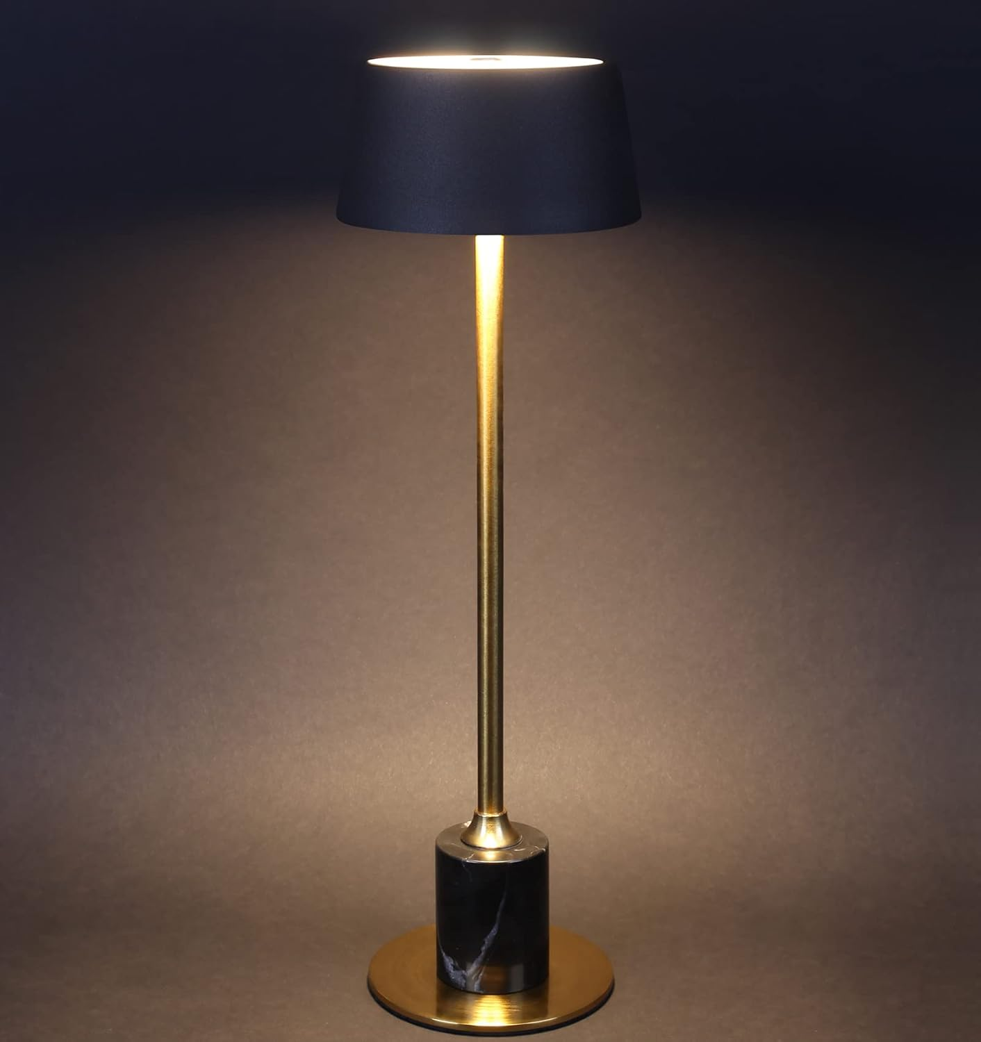 Cordless Table Lamp, DAWALIGHT Rechargeable Desk Lamp, 3 Level Brightness Fillable Lamp, Couple Dinner, Coffee Table, Restaurant, Bedroom, Reading, Outdoor Camping image number 4