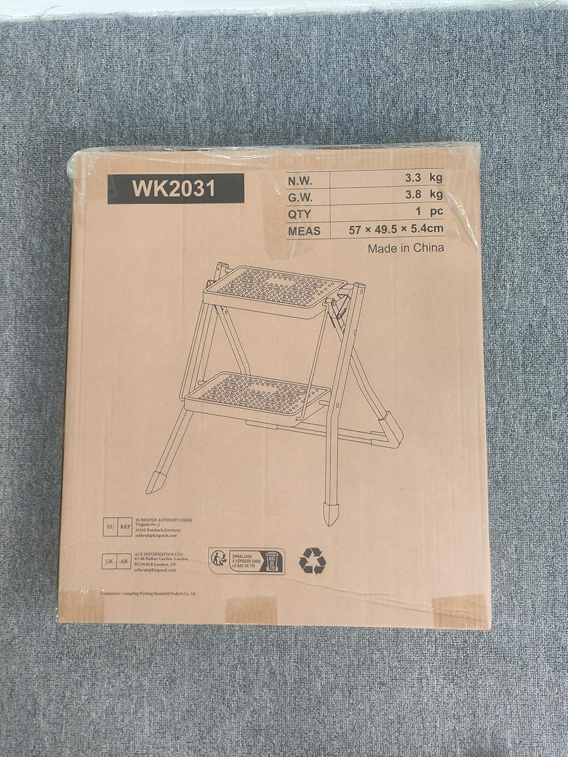 KINGRACK Folding Step Ladder, 2 Step Ladder, Folding Ladder with Non-Slip Rubber Mat, Step Stool with Release Button, Lightweight Steel, Holds up to 150 Kg, Black image number 3