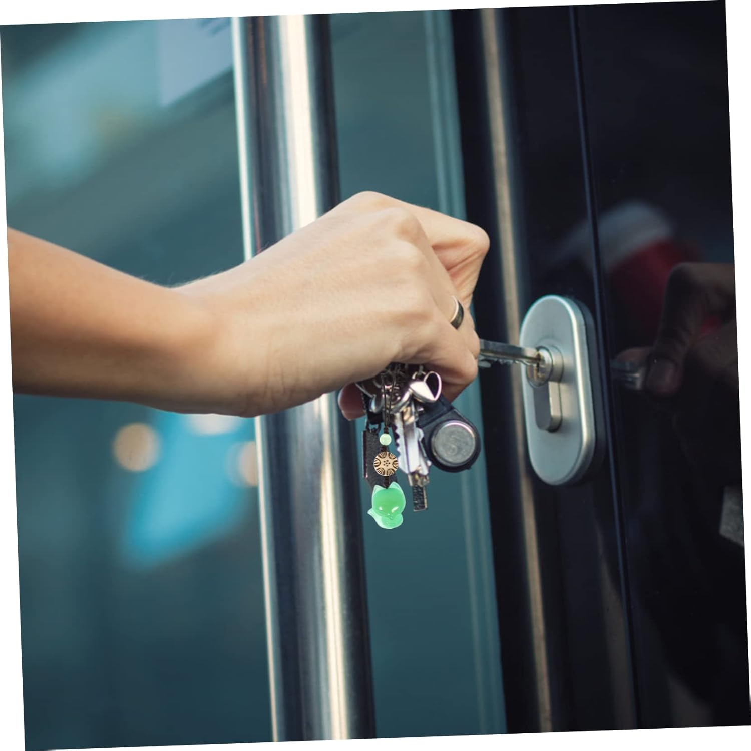 Homoyoyo 2 Pcs Jade Fox Pendant for Phone Bag Key Chain Chic Accessory Delicate Design Green and Pink image number 6