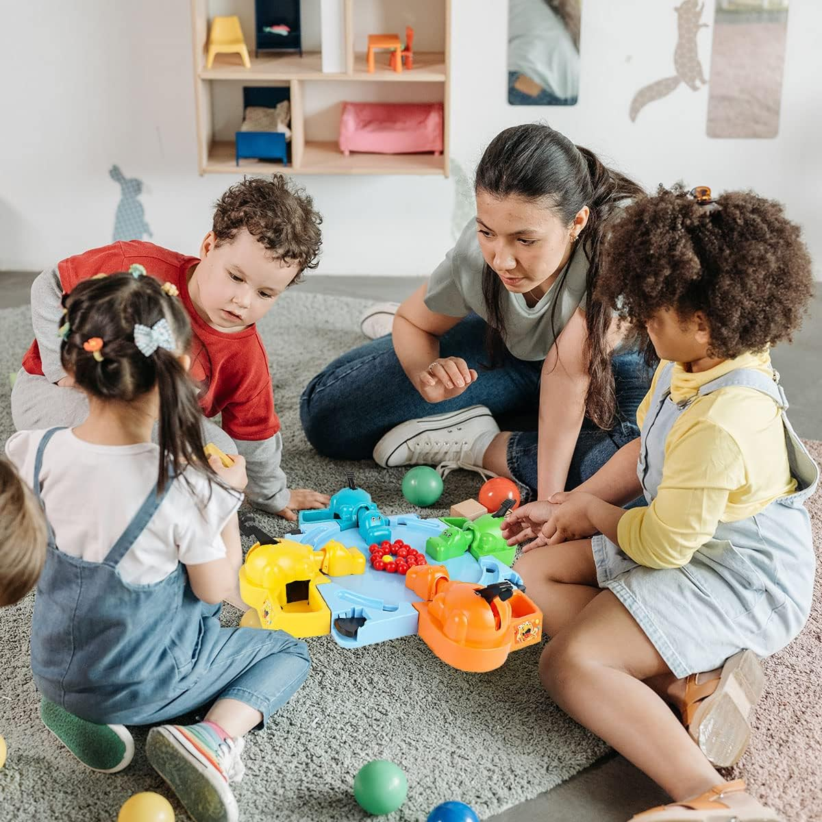 Jagowa 21 Pcs Game Replacement Balls Plastic Marble Game Ball Compatible with Hungry Hippos, 19 Red Balls and 2 Yellow Balls (21 Pcs) image number 4