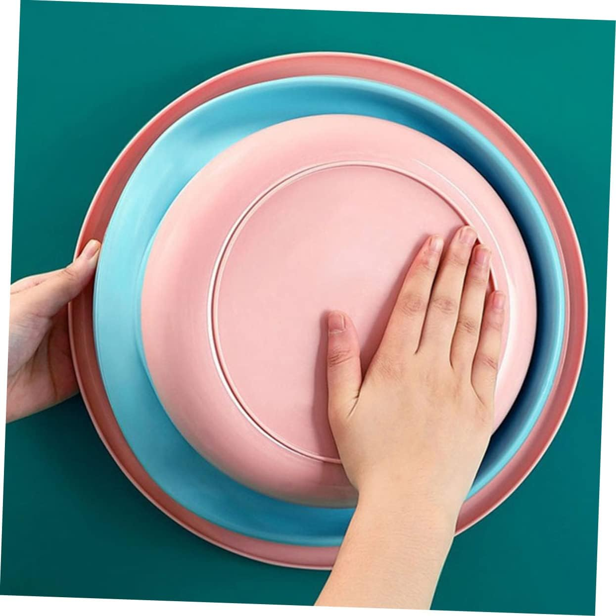 1Pc Folding Foot Bath Basin Portable and Foot Soak Tub for Home Use Creative Design Deep Basin image number 4