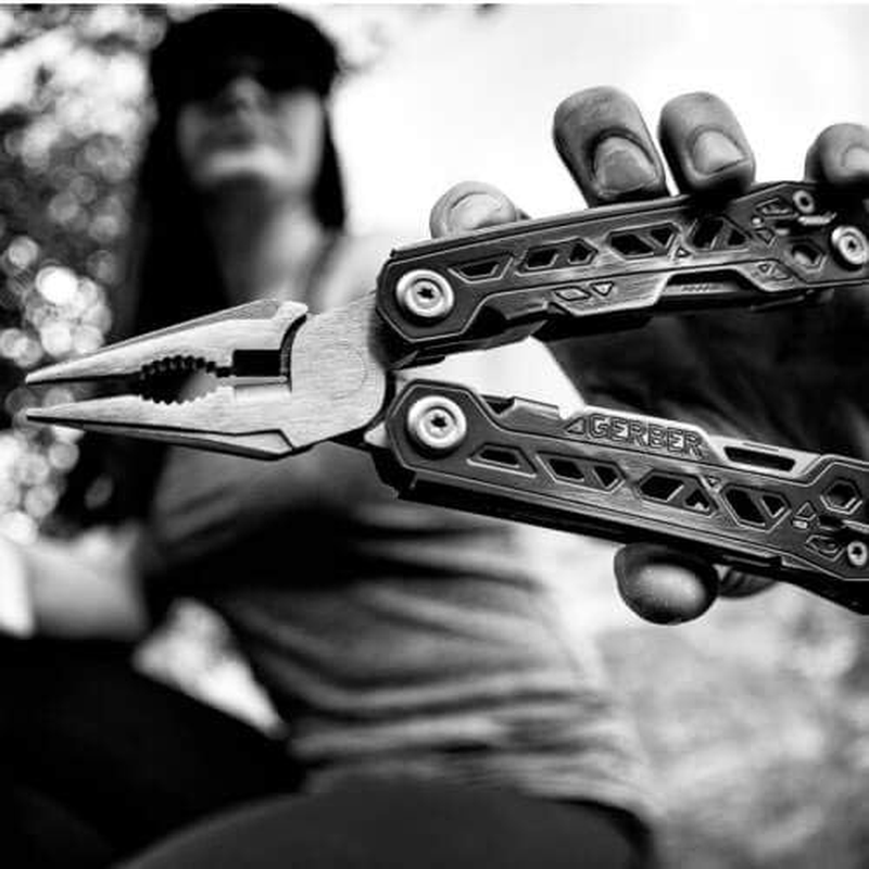 Gerber Truss Multi-Tool, Unisex-Adult, Stainless Steel image number 1