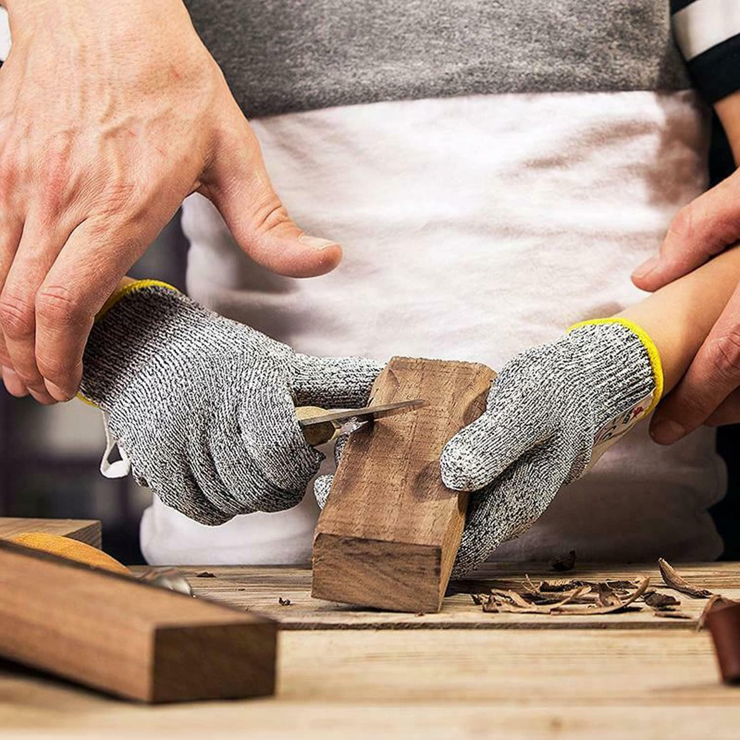 1Pair Cut Resistant Glove Food Grade Safety Stainless Steel Cut Proof Stab Resistant Wire 1Pair Cut Resistant Glove Food Grade Metal Mesh Butcher Glove S/M/XXL image number 4