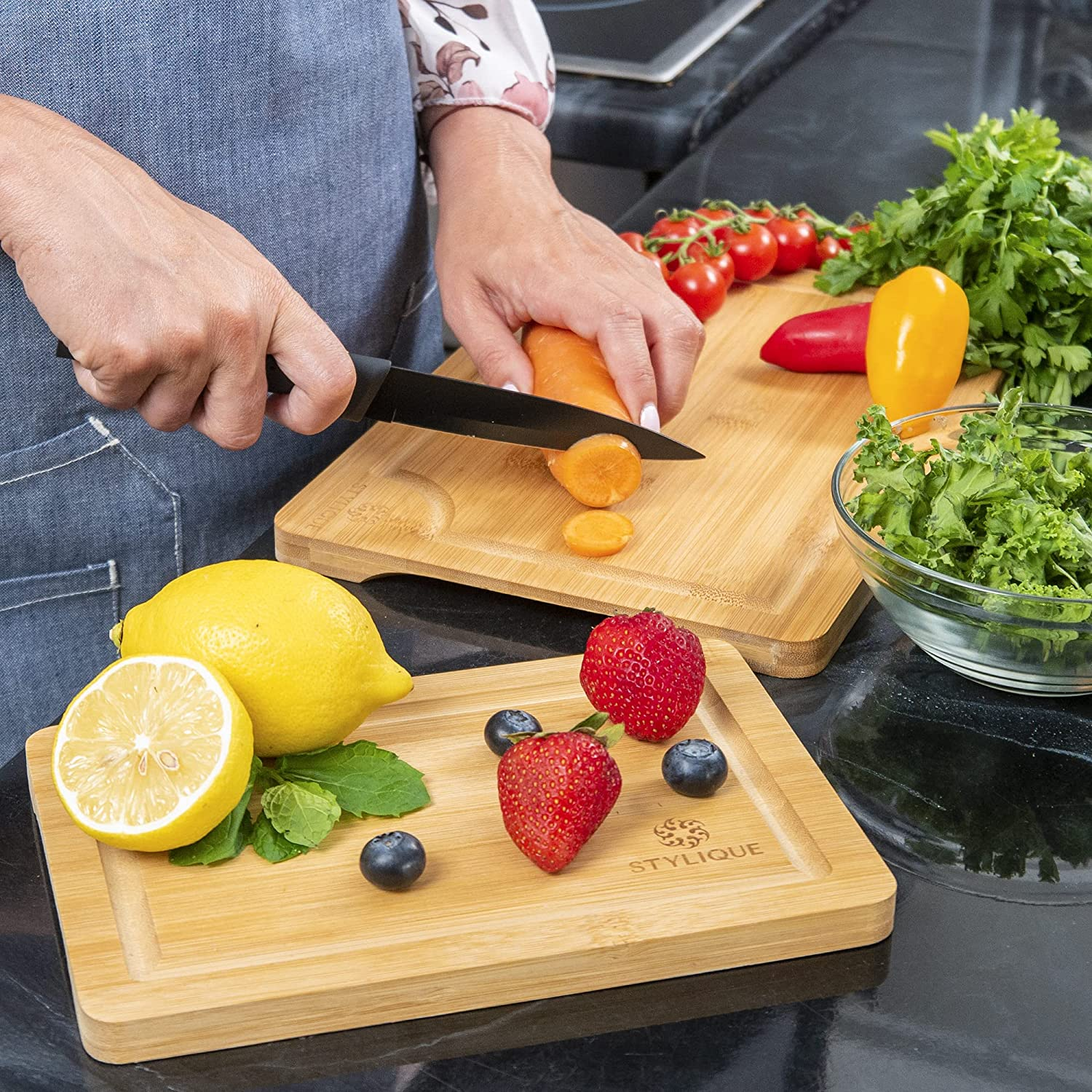 STYLIQUE Wooden Chopping Board Set of 3 with Cutting Board Organiser, Meal Prep Wooden Cutting Boards, Large Chopping Board and Serving Tray, Cheese Board, Kitchen Tools Gadgets, Bamboo Chopping Board image number 1