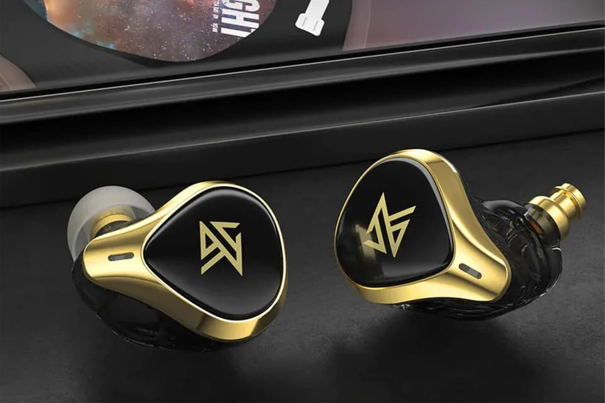 KZ SA08 Pro Bluetooth Earbuds with Microphone image number 6