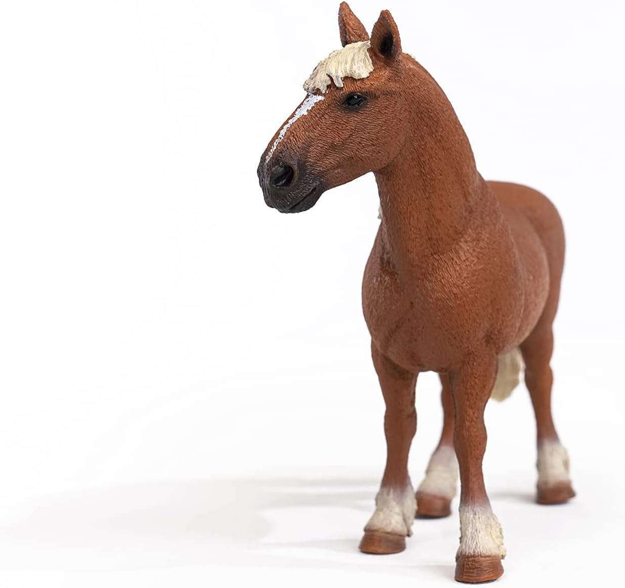 Schleich Farm World - Belgian Draft Horse Toy - Horse Figurine for Girls and Boys - Farm Animal Toys for Kids Ages 3+ image number 5