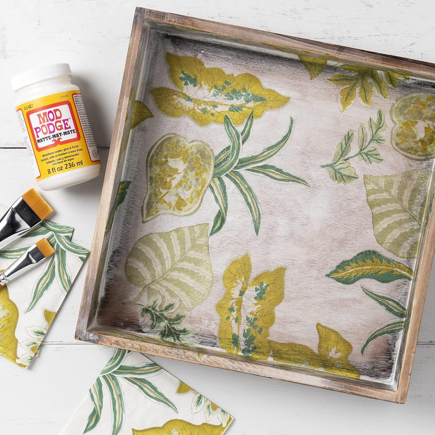 Mod Podge Matte Sealer, Glue & Finish: All-In-One Craft Solution- Quick Dry, Easy Clean, for Wood, Paper, Fabric & More. Non-Toxic - Craft with Confidence, Made in USA, 8 Oz., Pack of 1 image number 4