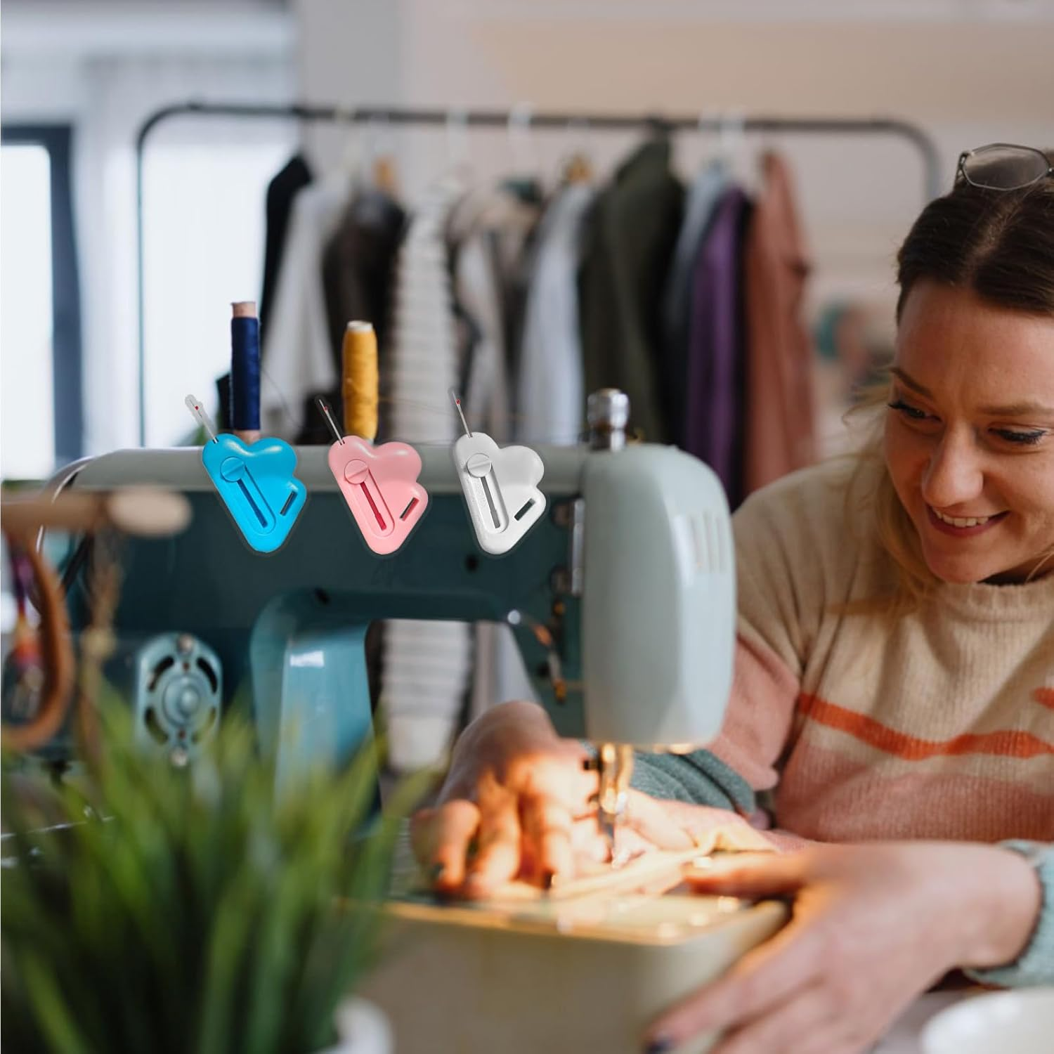 3Pc Magnetic Seam Guide & Seam Ripper - Multipurpose Polygonal Hemmer Guide with Measurement Scale - Universal Sewing Machine Accessories Kit for Precision Stitching （White,Blue & Pink) image number 3