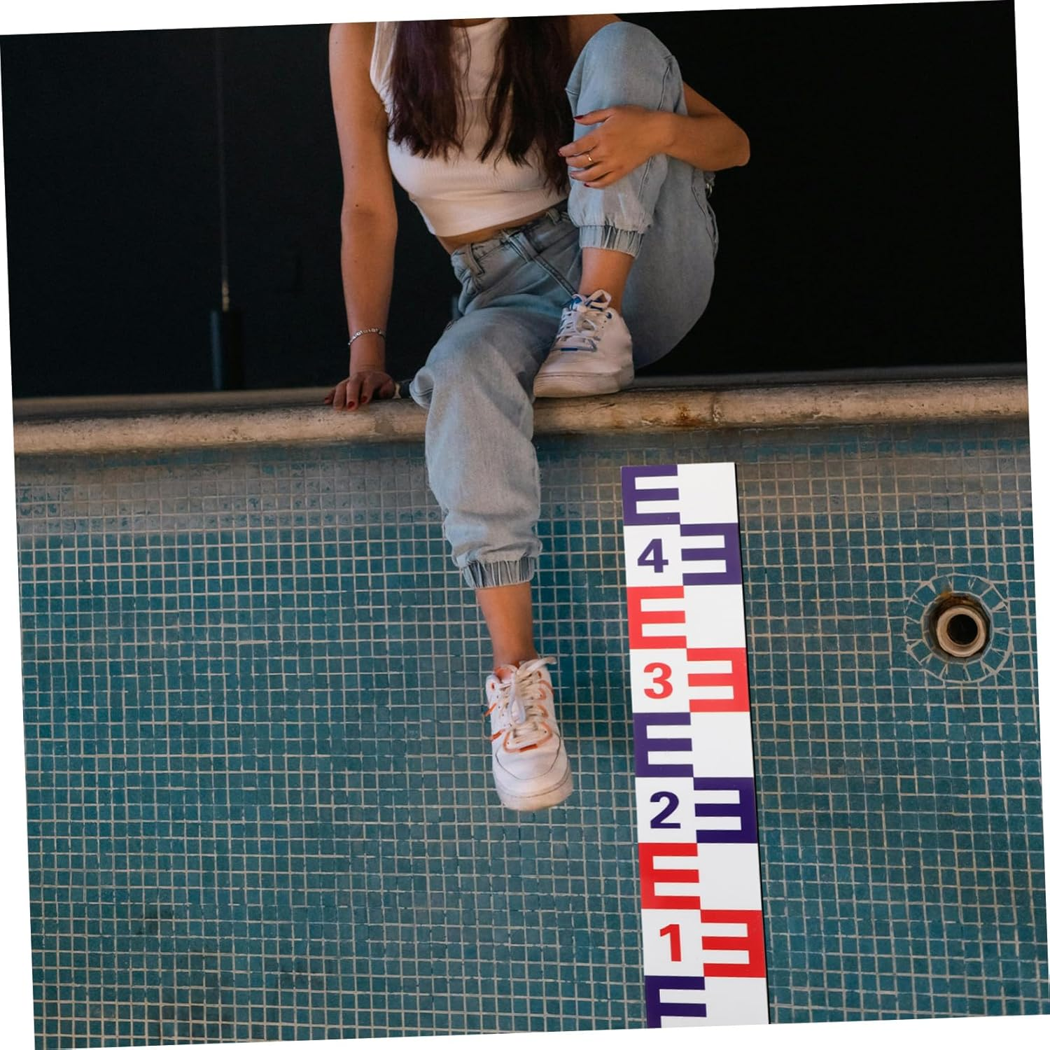 Water Level Measuring Sticker Self-Adhesive Water Gauge Decal with Reflective Aluminum Surface for Pools Ponds and Humid Environments image number 1