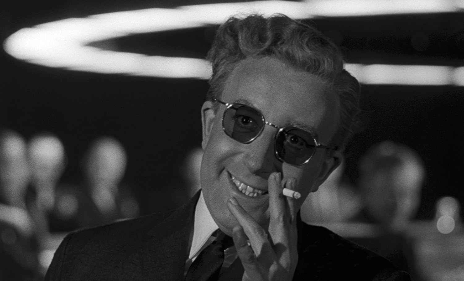 Dr. Strangelove, Or: How I Learned to Stop Worrying and Love the Bomb (The Criterion Collection) [Blu-Ray] image number 2
