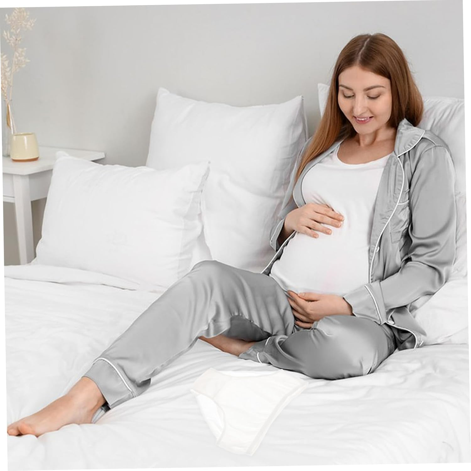 4Pcs Mom Postpartum Underwear of Cotton Panties for Women Disposable Soft Comfortable and Breathable for after Period Pregnancy image number 3