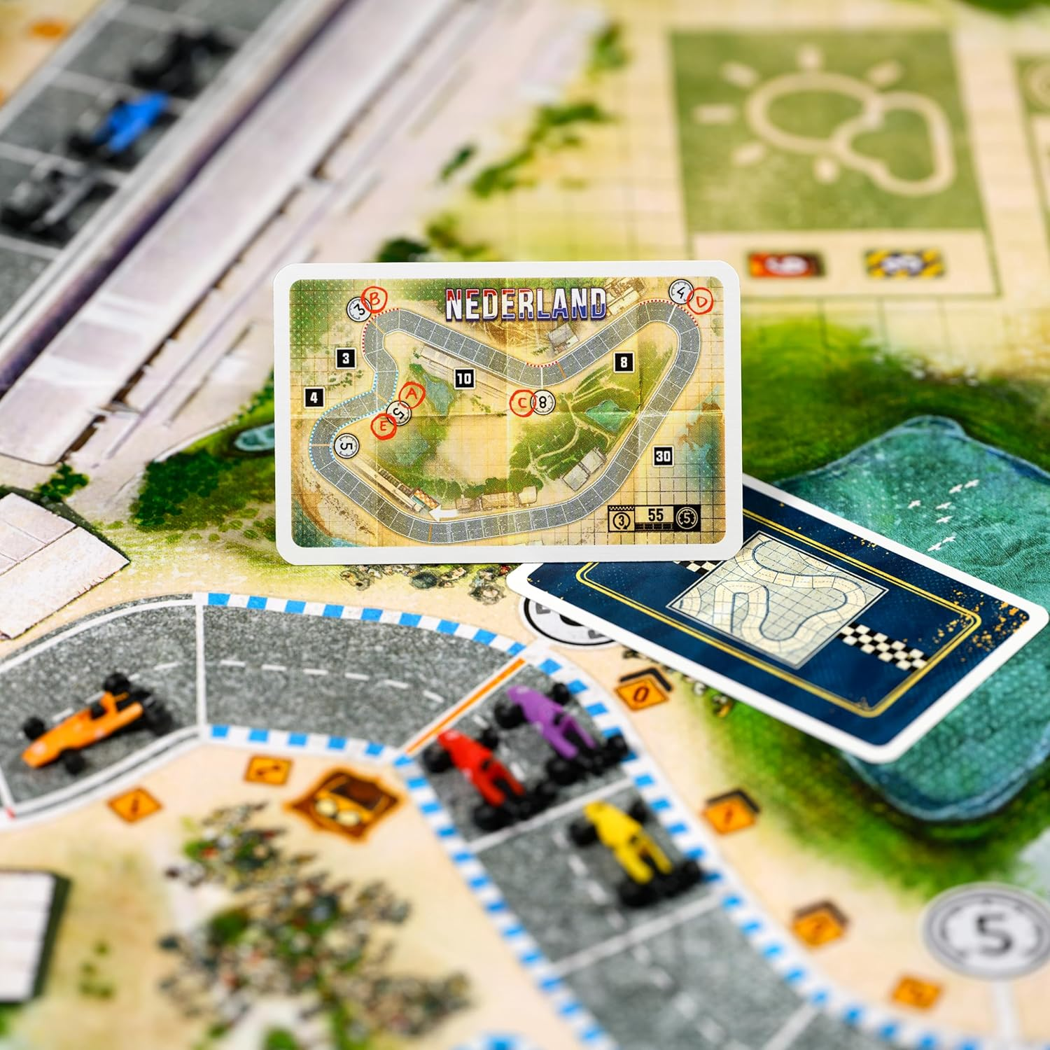 Asmodee | Days of Wonder | Heat Tunnel Vision Expansion | Racing Strategy Game | 1+ Players, Ages 10+ image number 6
