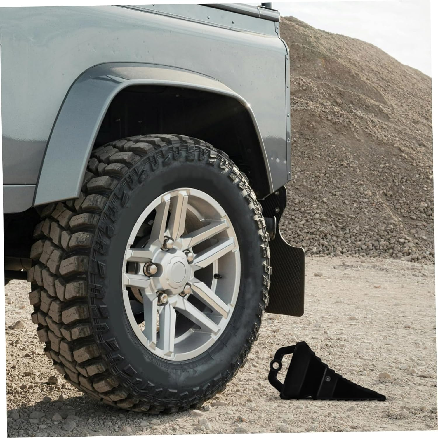 ZUNOXAZ Truck Wheel Chocks Non-Slip Wheel Blocks for Car Trailer Portable Tire Stoppers Handle image number 1