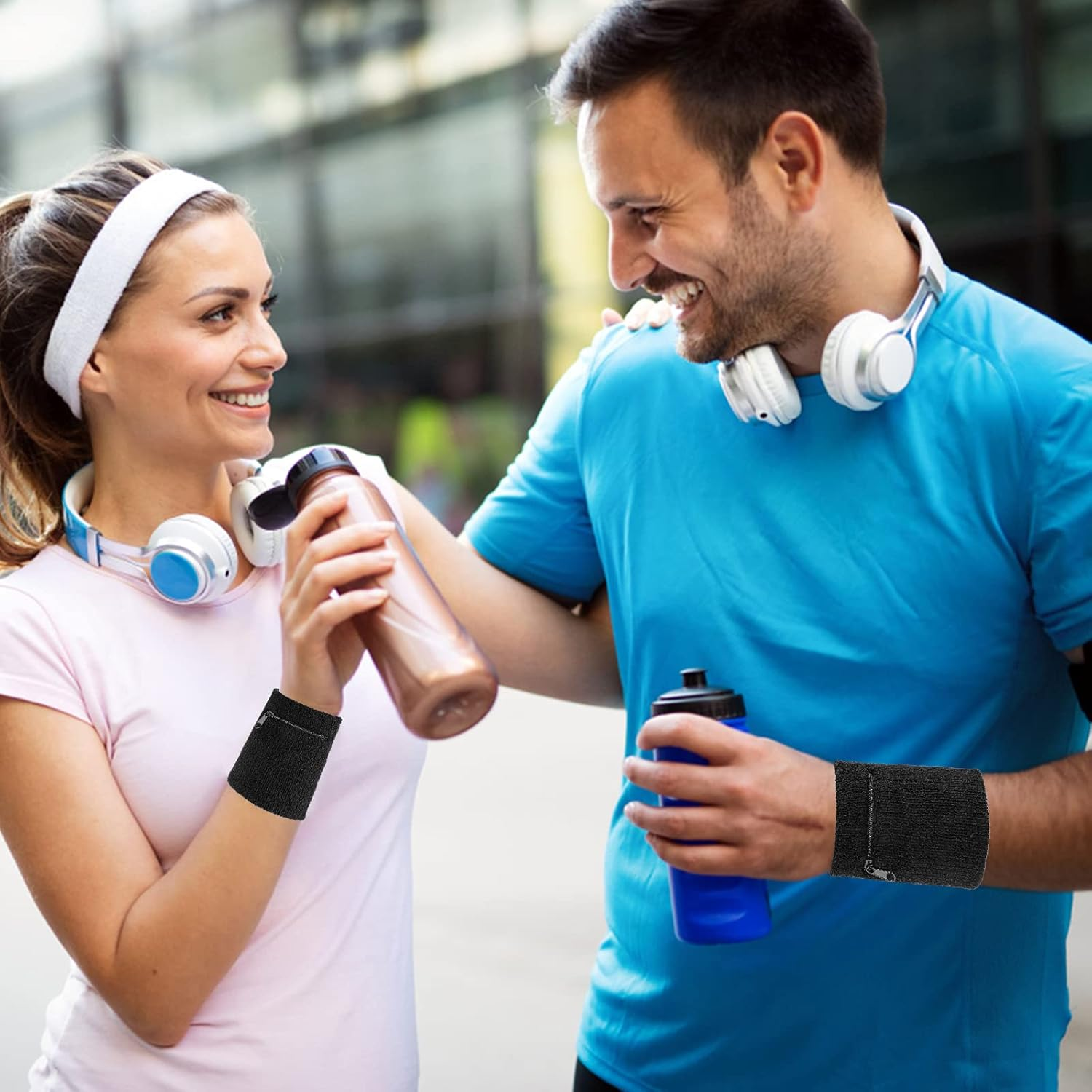 Yolev 2 Pieces Sport-Wristband Wrist-Pouch Zipper Wrist-Wallet for Tennis, Basketball, Football, Running, Fitness, and Other Outdoor Sports image number 5