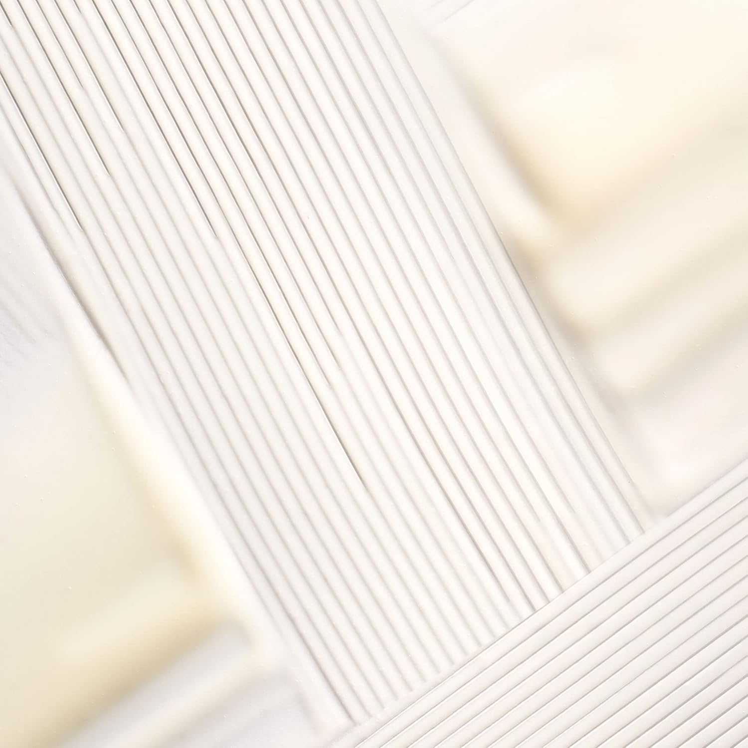 Briogeo Curl Charisma Rice Amino + Avocado Leave-In Defining Cr&egrave;me, anti Frizz Hair Styling Moisturizer, Leave in Cream for Wavy, Curly, Coily Hair, Boosts Hydration, Vegan, Cruelty-Free image number 3