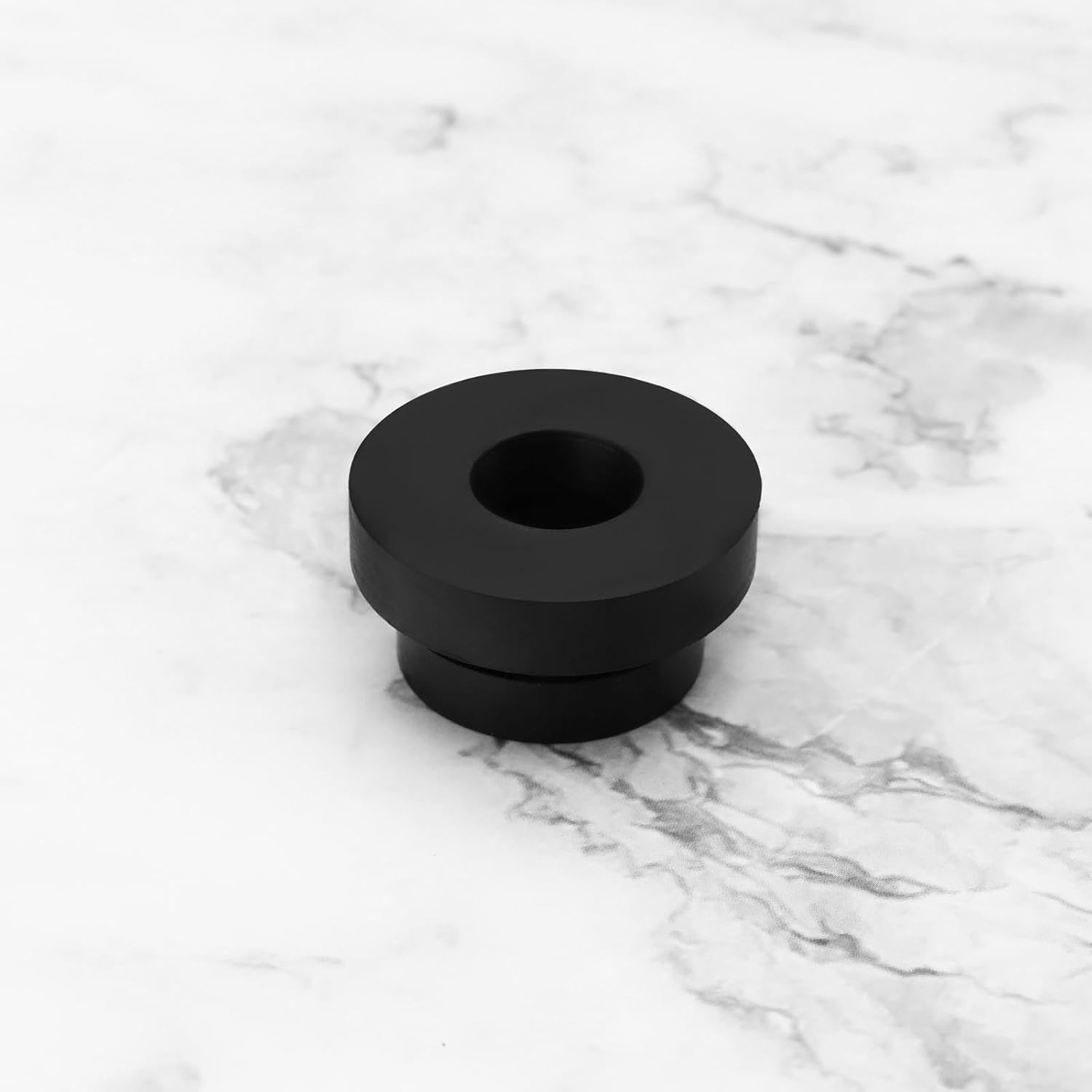 SG Store 4PCS Black Radiator Mounting Rubbers NRC5544 572312 Fits All 4 Cylinder Petrol or Diesel Compatible with Land Rover Defender 200Tdi 300Tdi