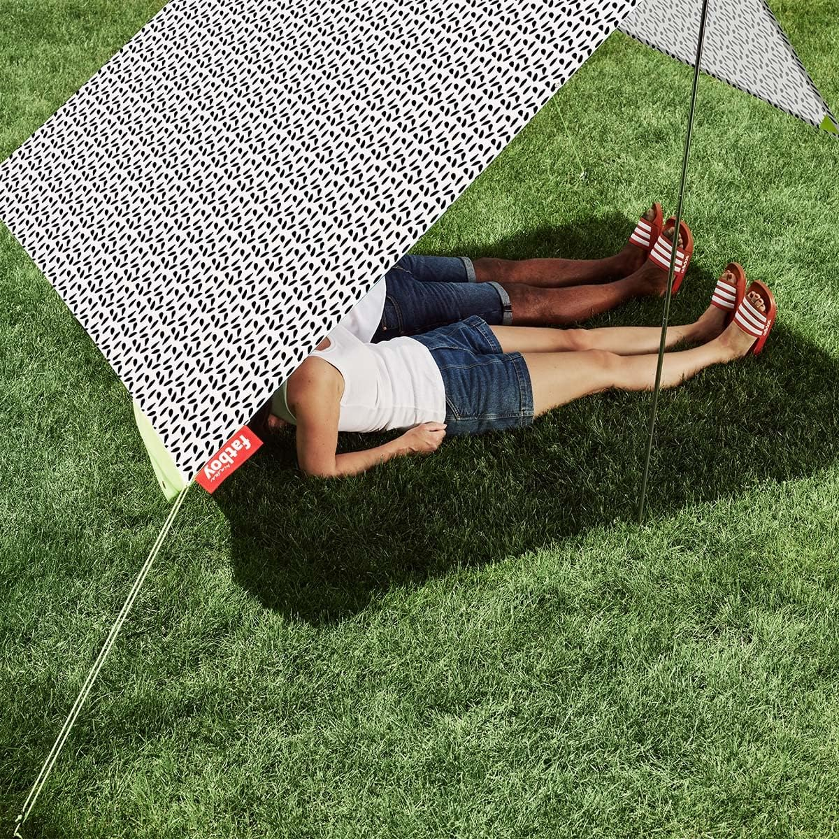 Fatboy&reg; Miasun Multi | Portable Beach Tent | Lightweight and Easy to Assemble | UV Resistant Beach Tent | 330 X 190 X 140 Cm - Capri image number 3