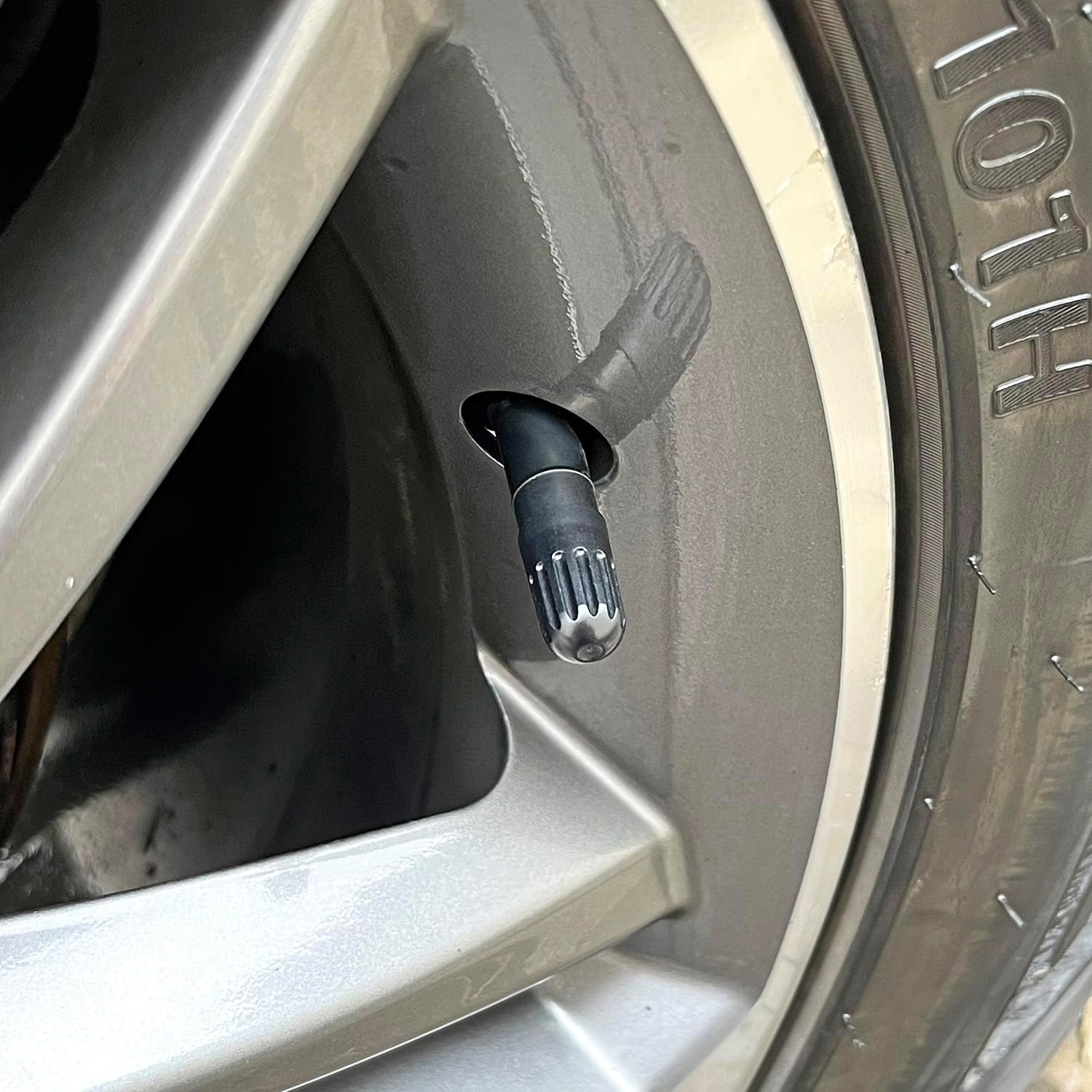 Plastic Valve Stem Covers Black Tire Valve Caps with Gasket Universal Long Air Dust Covers Fit TPMS20008 Rubber Valves (8 Pack) - Model 2 image number 6