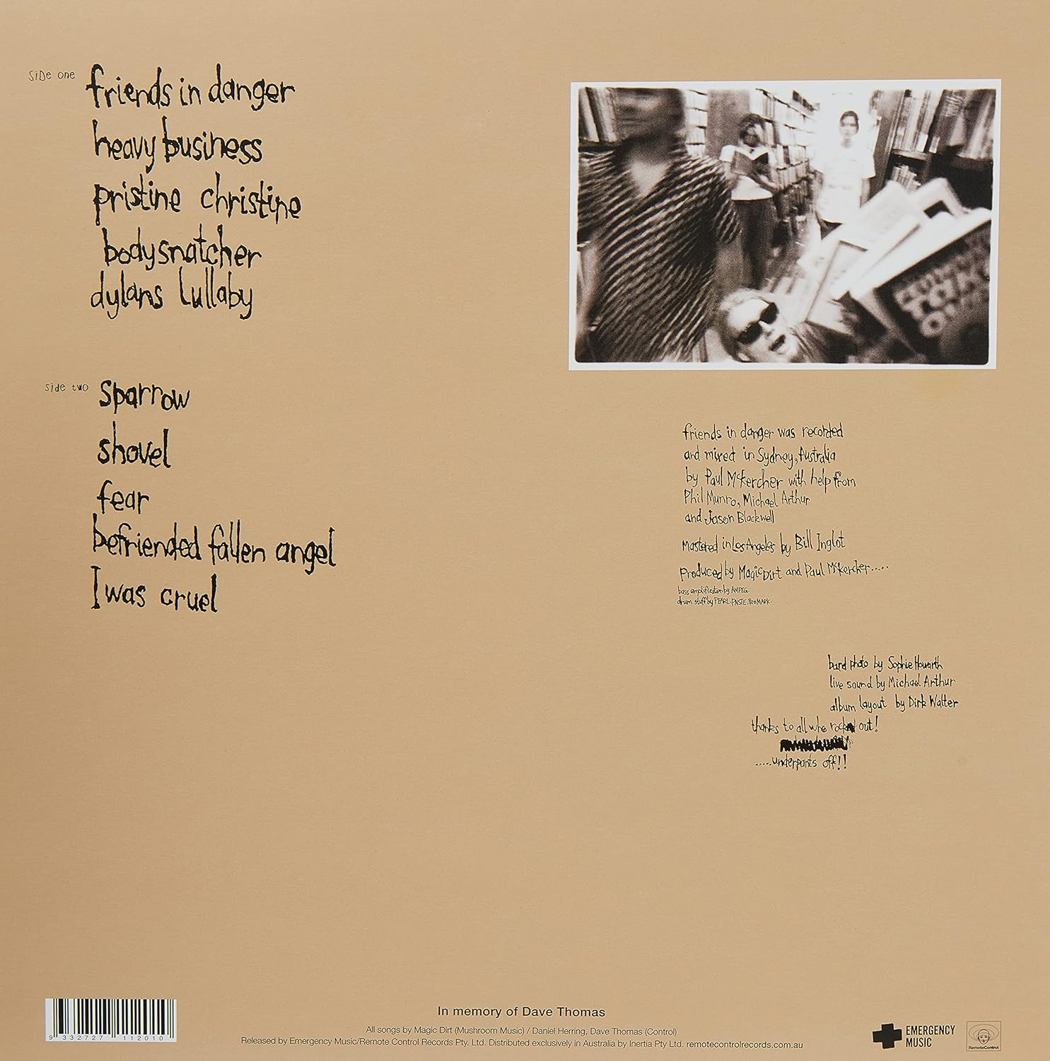 Friends in Danger image number 1