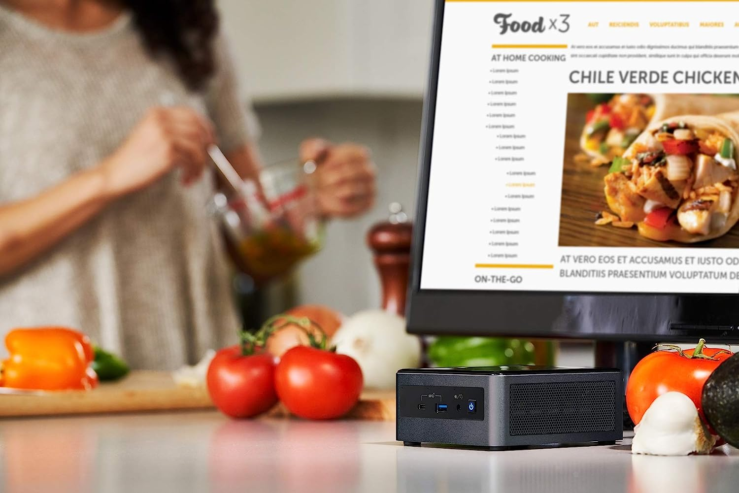 Intel NUC I7-10710U 4.7Ghz 2Xddr4 M.2 SSD 3Xdisplays HDMI USB-C DP Gbe LAN Wifi BT VESA Thunderbolt 3 4Xusb3.1 No AC Cord Black image number 1