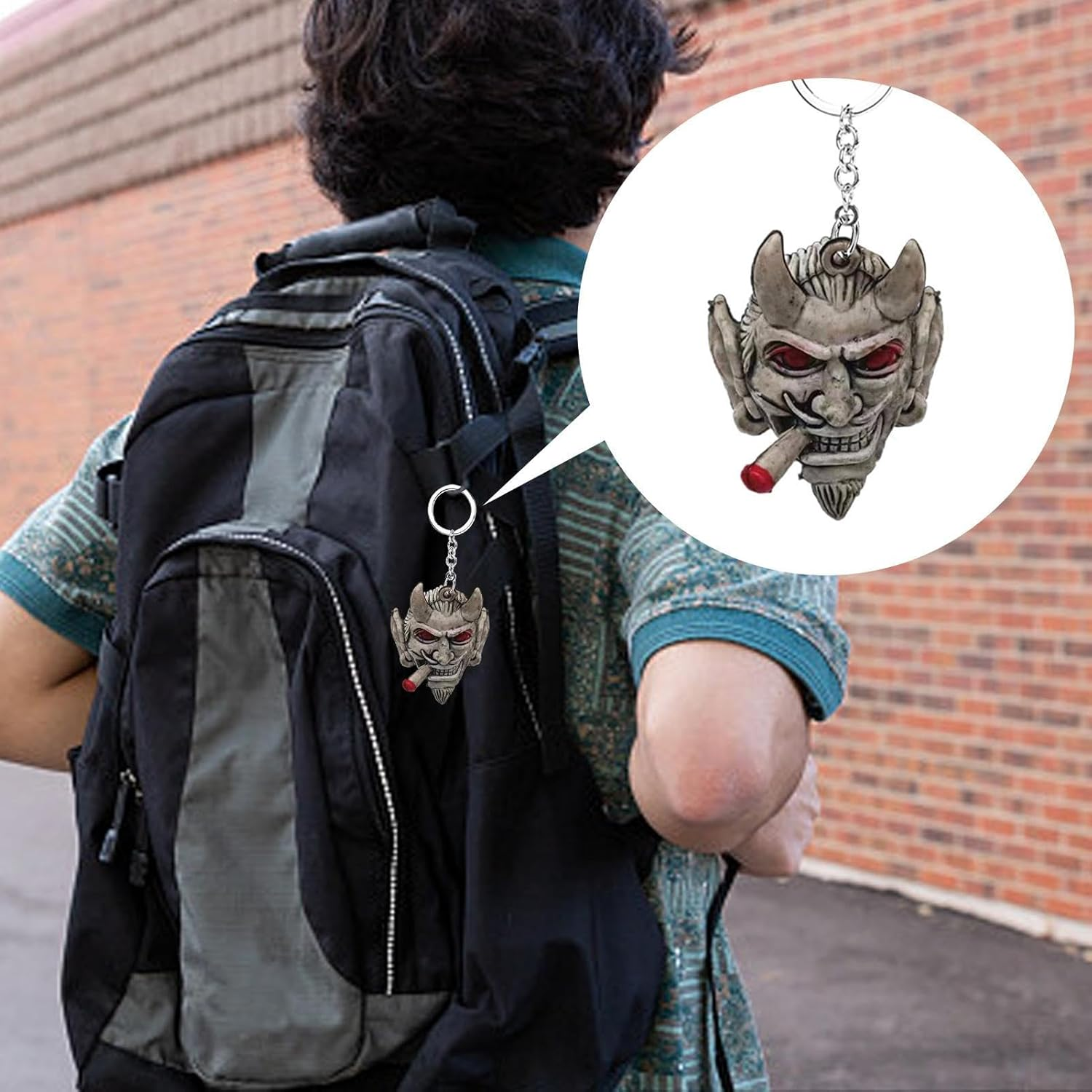 Skull Keychain for Men,Antique Silver Color Skull Keychain for Women - 3D Resin Skull Bag Charm Fashion Ring Car Ornaments image number 4