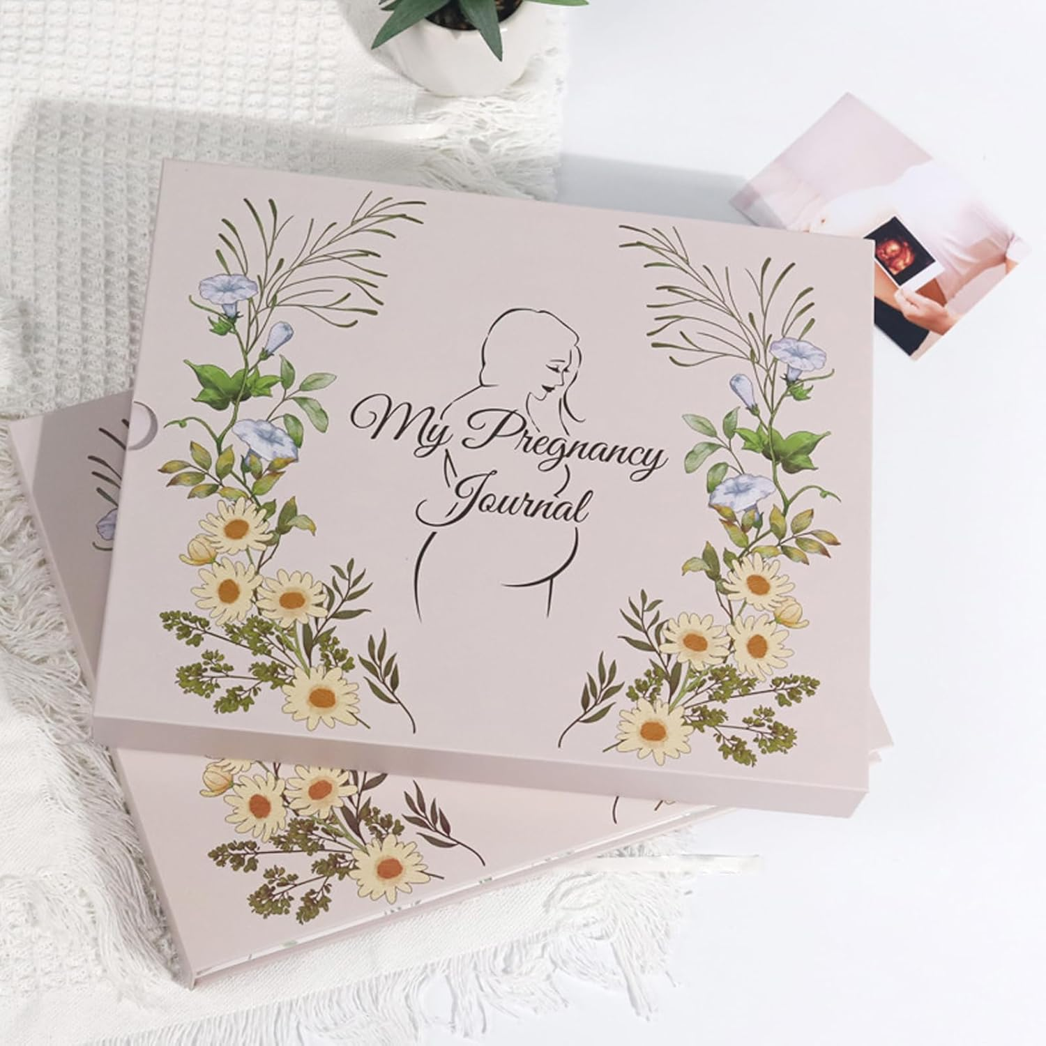 Pregnancy Album - Memory Book for Baby and Mum, Hardcover Diary Album to Remember Pregnancy and Birth image number 6