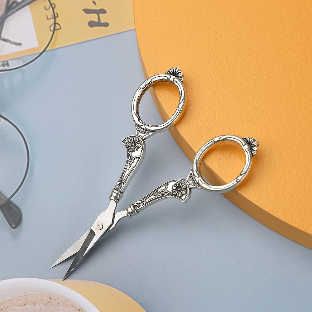 BUTUZE Embroidery Scissors Kit, European Antique Vintage Sewing Kit, Complete Vintage Sewing Tools with Embroidery Scissors, Original Case, Sewing Needle Case, Awl for Sewing, Craft, Needlework - Silver image number 4