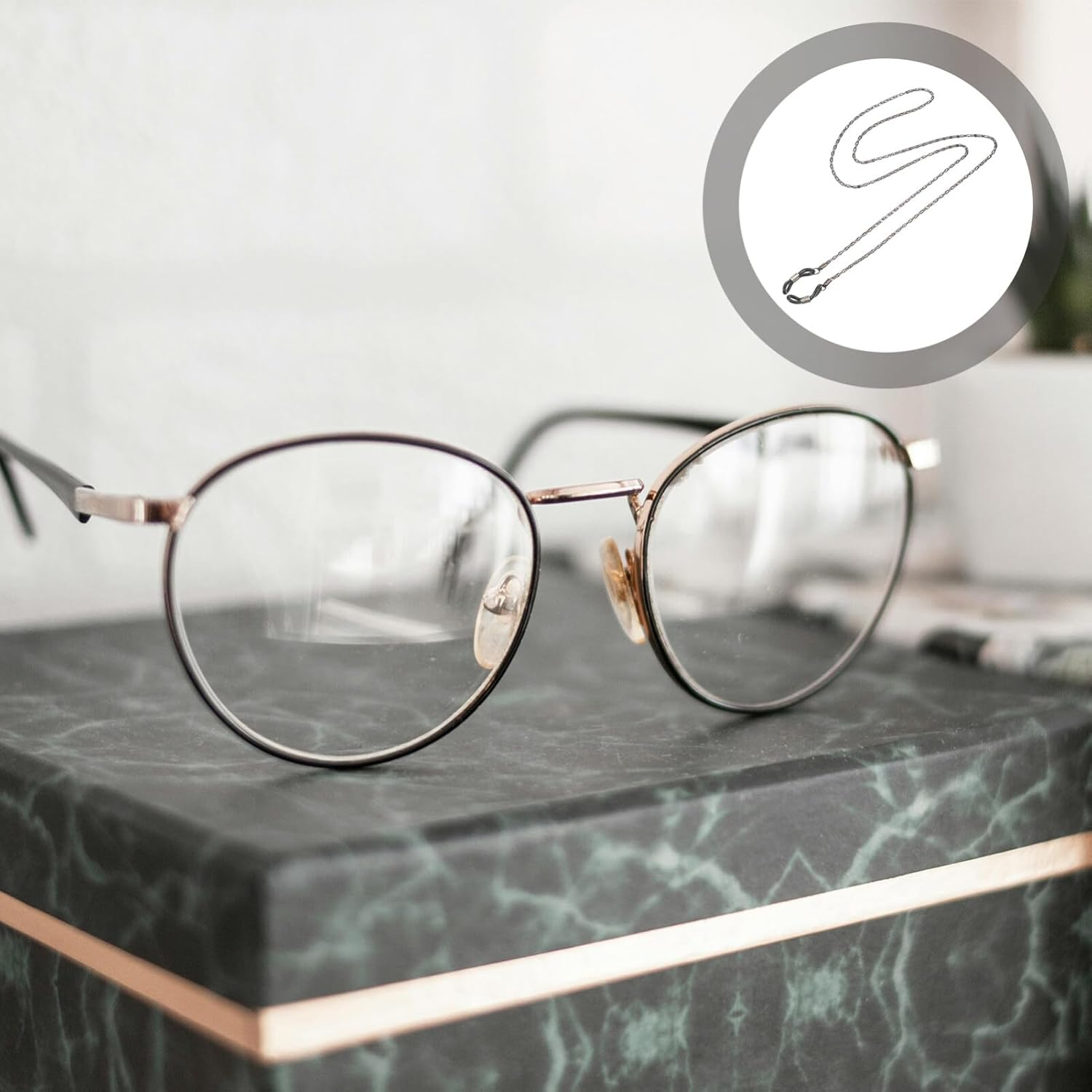 GALPADA Fashionable Eyeglass Chain for Women Stainless Steel Glasses Holder Secure Fastening Stylish Sunglasses Strap for Active Lifestyles and Everyday Use image number 5