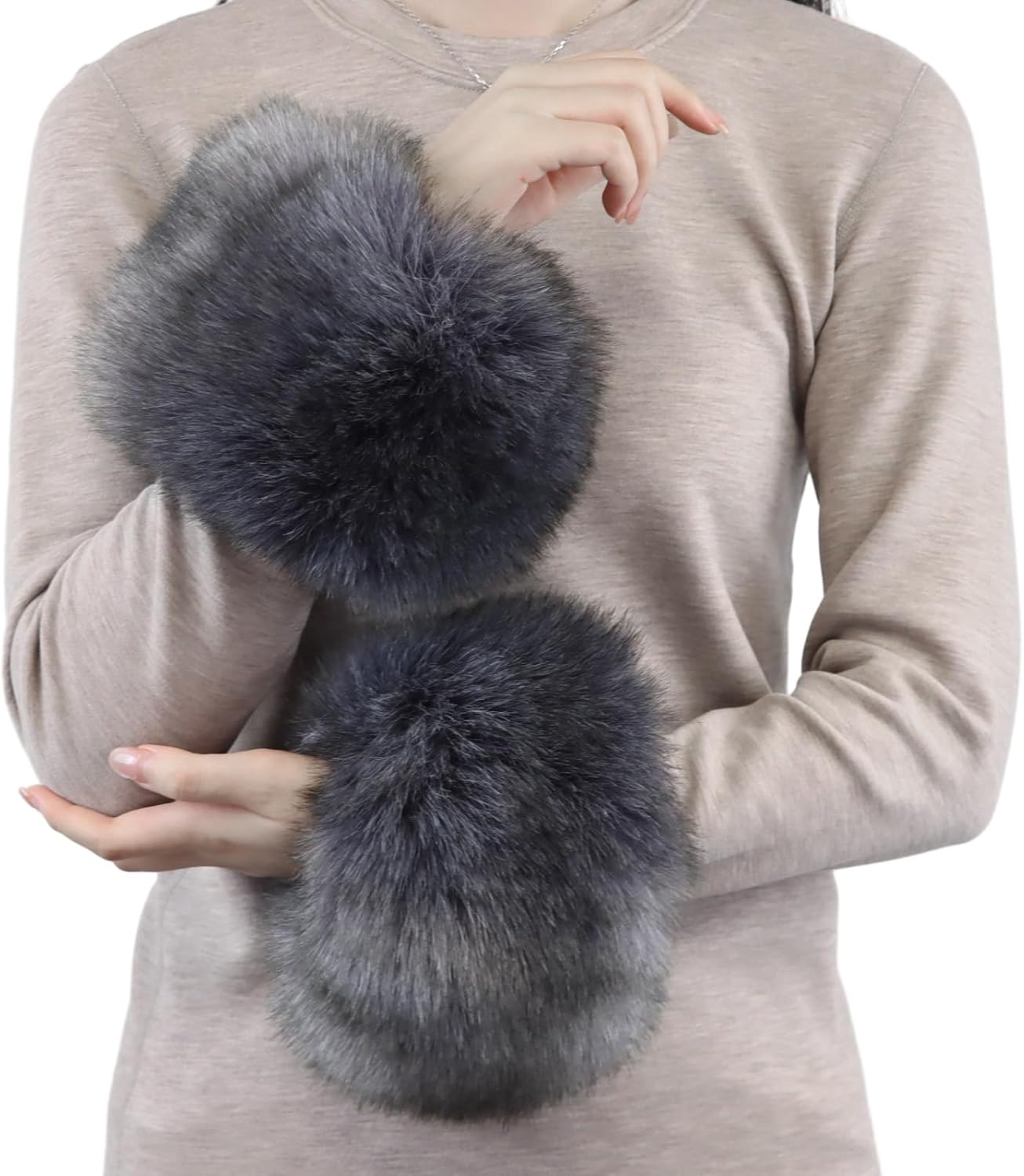 Peecabe Faux Fur Short Wrist Cuffs Women Winter Fuzzy Arm Warmers Wrist Cover Fluffy Soft