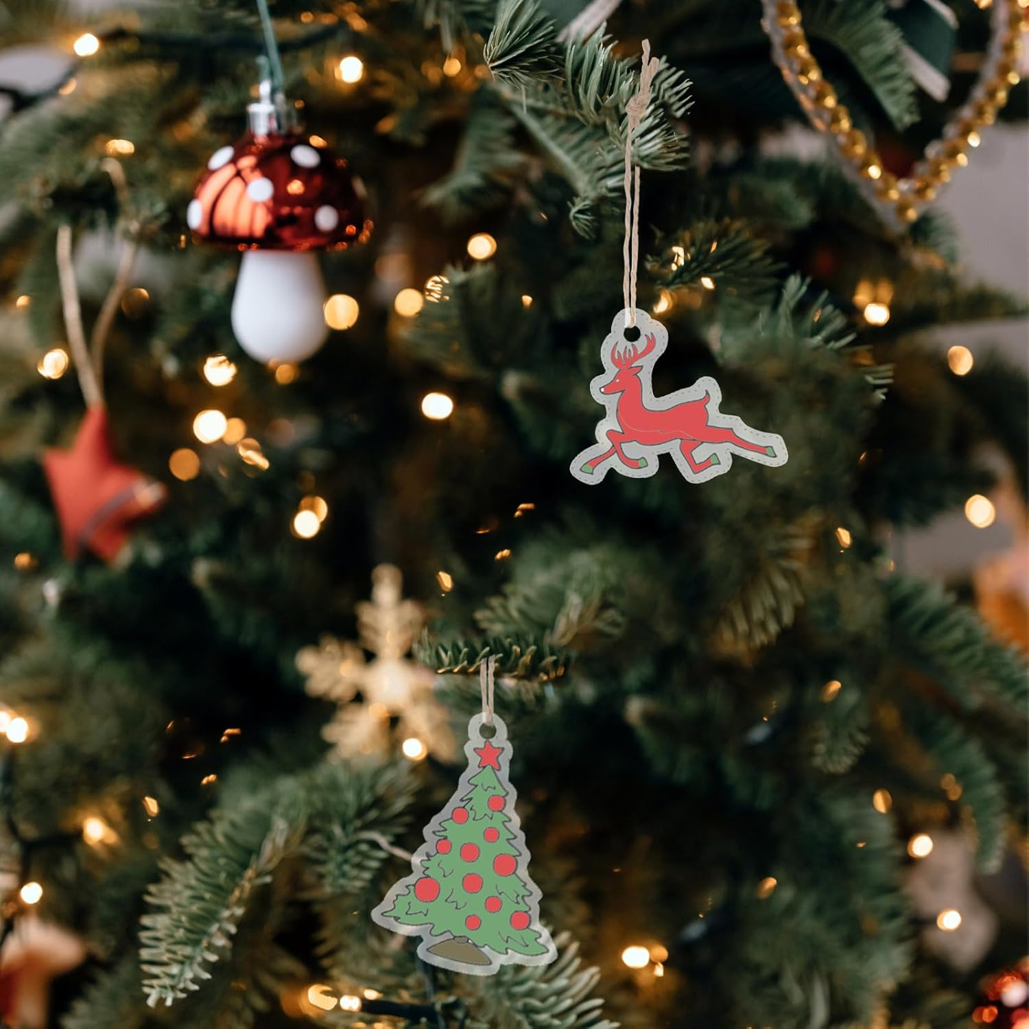 Christmas 3 Sets Christmas Shrink Wrap Shrink Wrap Shrinking Crafts Christmas Shrink Wrap Scrub Set Sandpaper Set Art and Craft Set Shrink Film image number 2