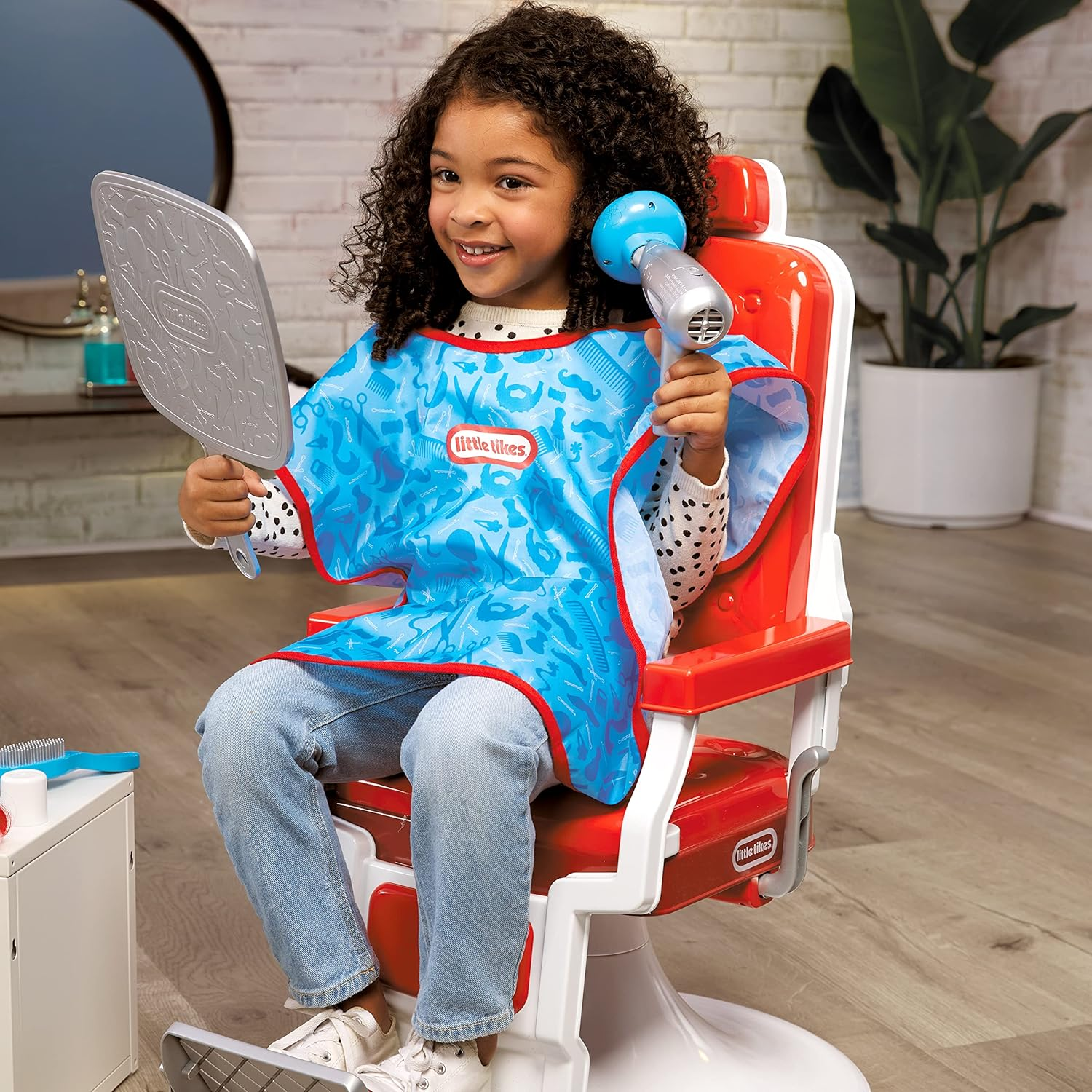 Little Tikes Style Station image number 6