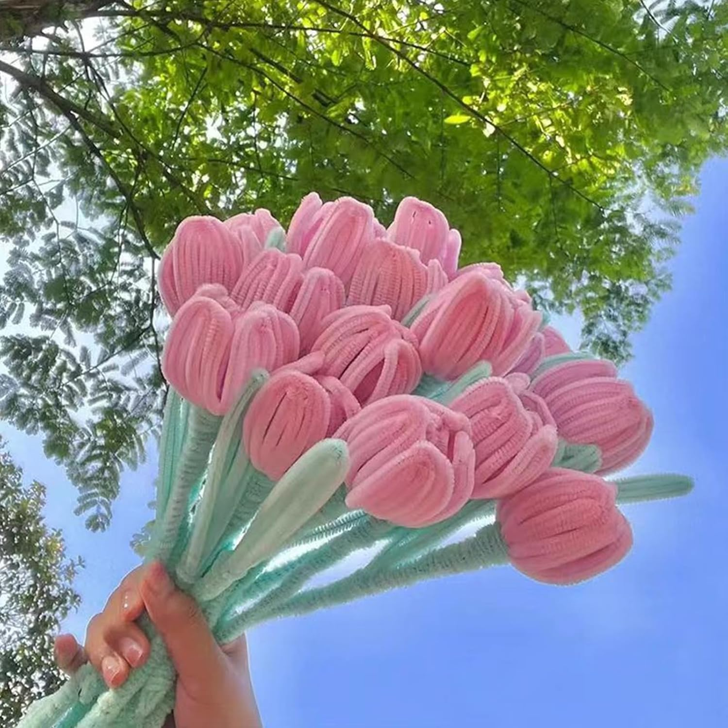 Pack of 100 Pipe Cleaners Chenille Wire 30 Cm Bending Plush Art Pipe Cleaners Colourful Craft Set Bendable DIY Twist Stick Bending Plush Colourful for Crafts and Decorating (White) image number 2