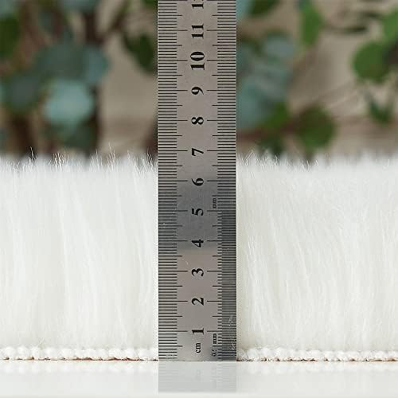 Easyjoy Faux Fur Soft Fluffy Single Sheepskin Style Rug Chair Cover Seat Pad Shaggy Area Rugs for Bedroom Sofa Floor (2 X 3 Ft Sheepskin, White) image number 4