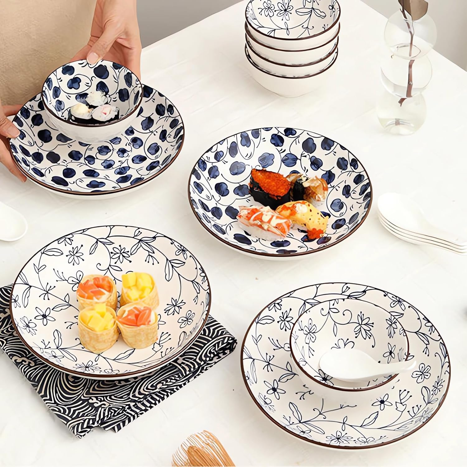 Set of 4 Ceramic Dinner Plates, 8 Inch Ceramic round Plates Kitchen and Home Gathering Ceramic Plate C10 (J Set of 4, 8 Inches)