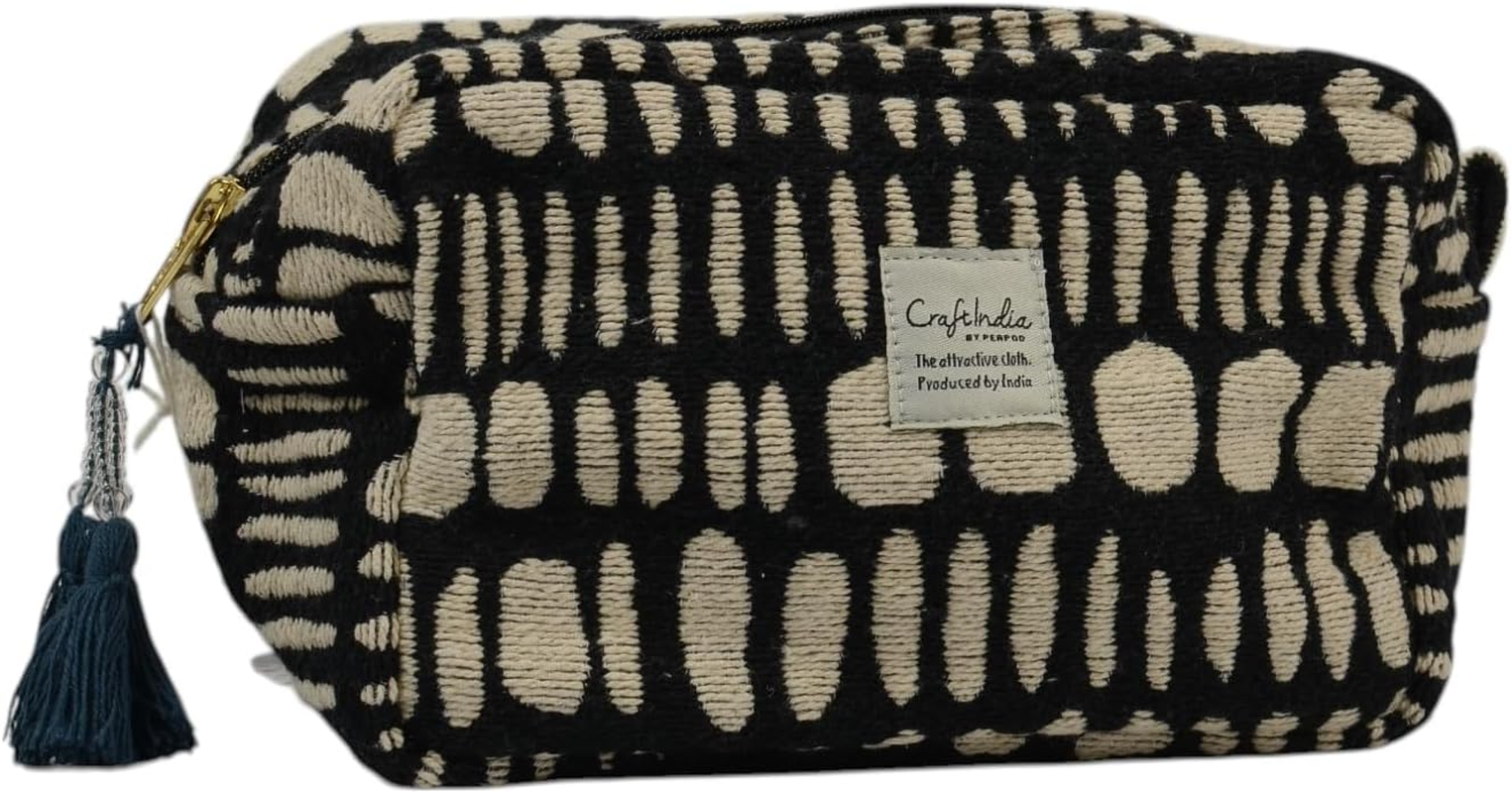 Friends Hill Gusseted Pouch, Dahl, Black image number 4