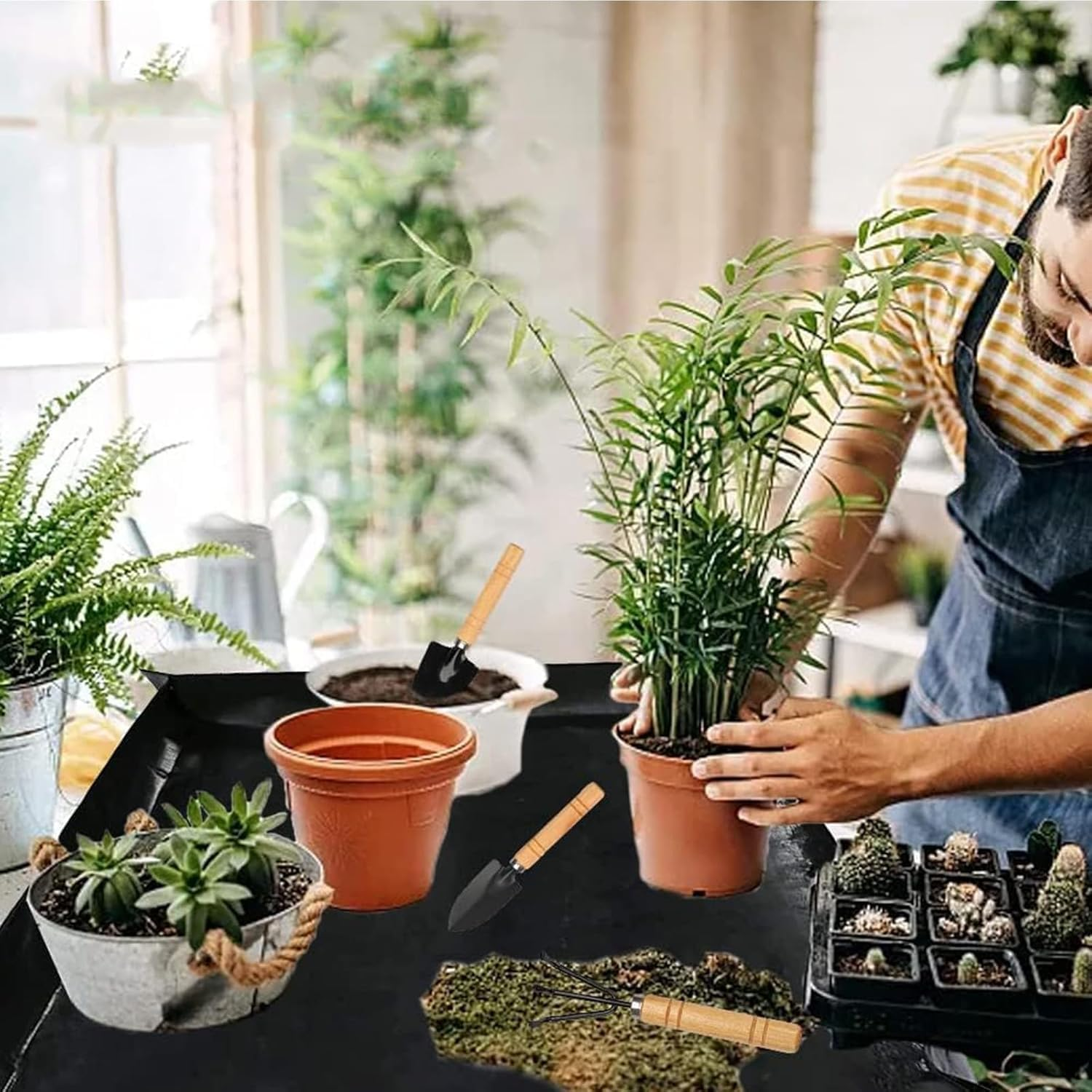 Plant Repotting Mat, 1Pc Waterproof Plants Transplanting Pot Tarp, Black Indoor Succulent Potting Mat,Waterproof Transplanting Pads Indoor Succulent Potting Pad,Plant Repotting Square Pad image number 6
