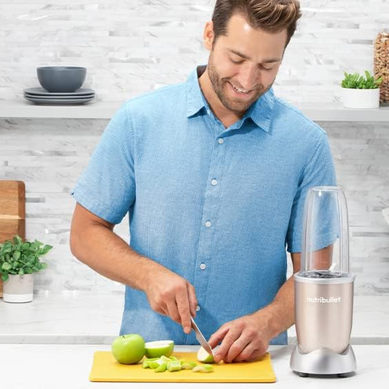 Nutribullet 900W Series Blender, Champagne (NB9-0507) image number 4