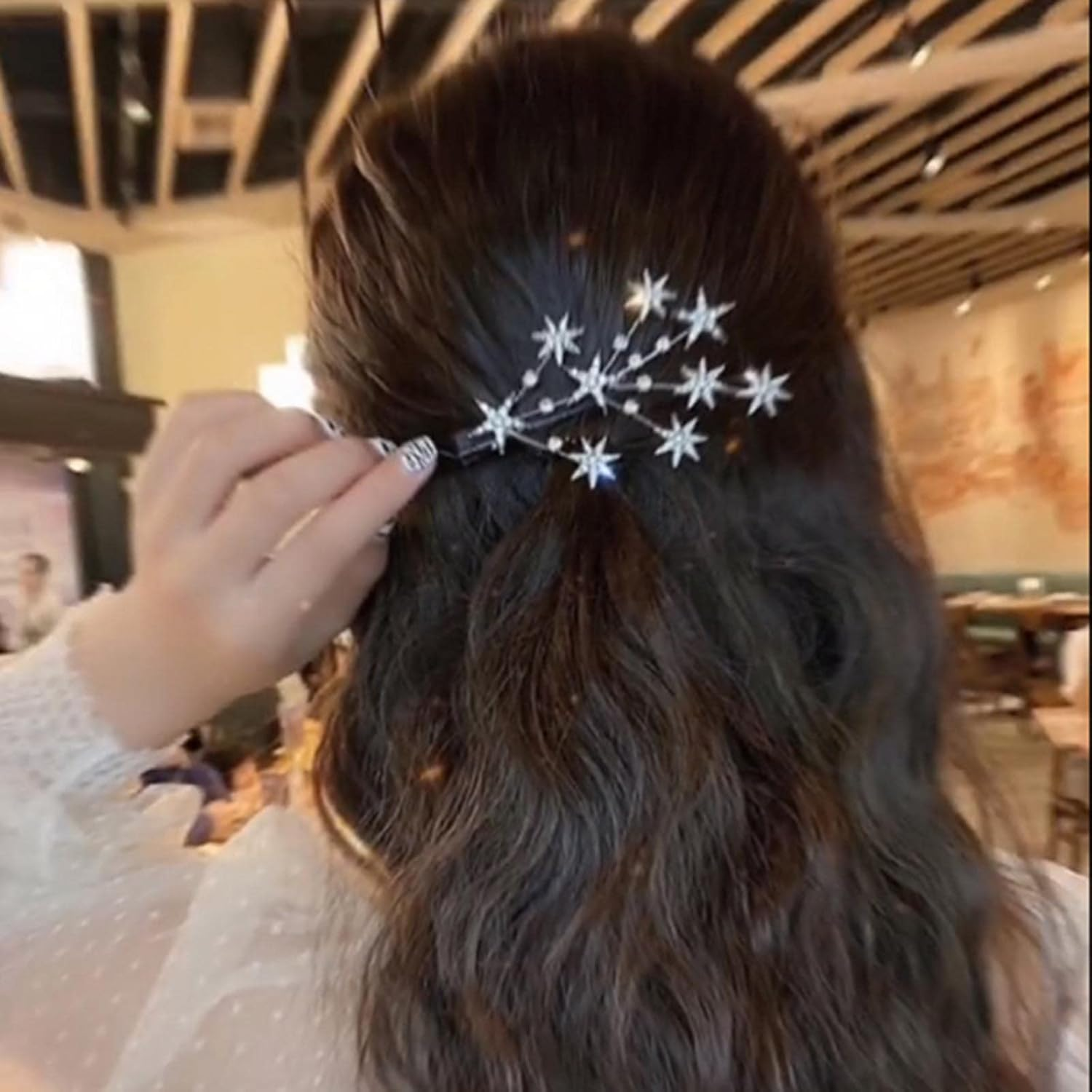 Wendalern Vintage Crystal Star Hair Clip Barrette Cluster Star Hair Clip Pin Branch Star Rhinestone Headpiece Silver Crystal Hair Clip Bridal Hair Accessories for Women and Girls image number 2