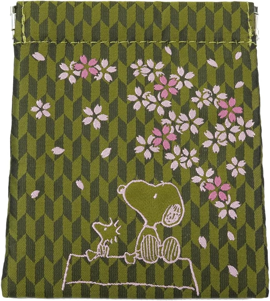 Peanuts/Spring Pouch Snoopy Woodstock (Cherry Blossom and Arrow Feathers) PNDW1484 Green image number 1