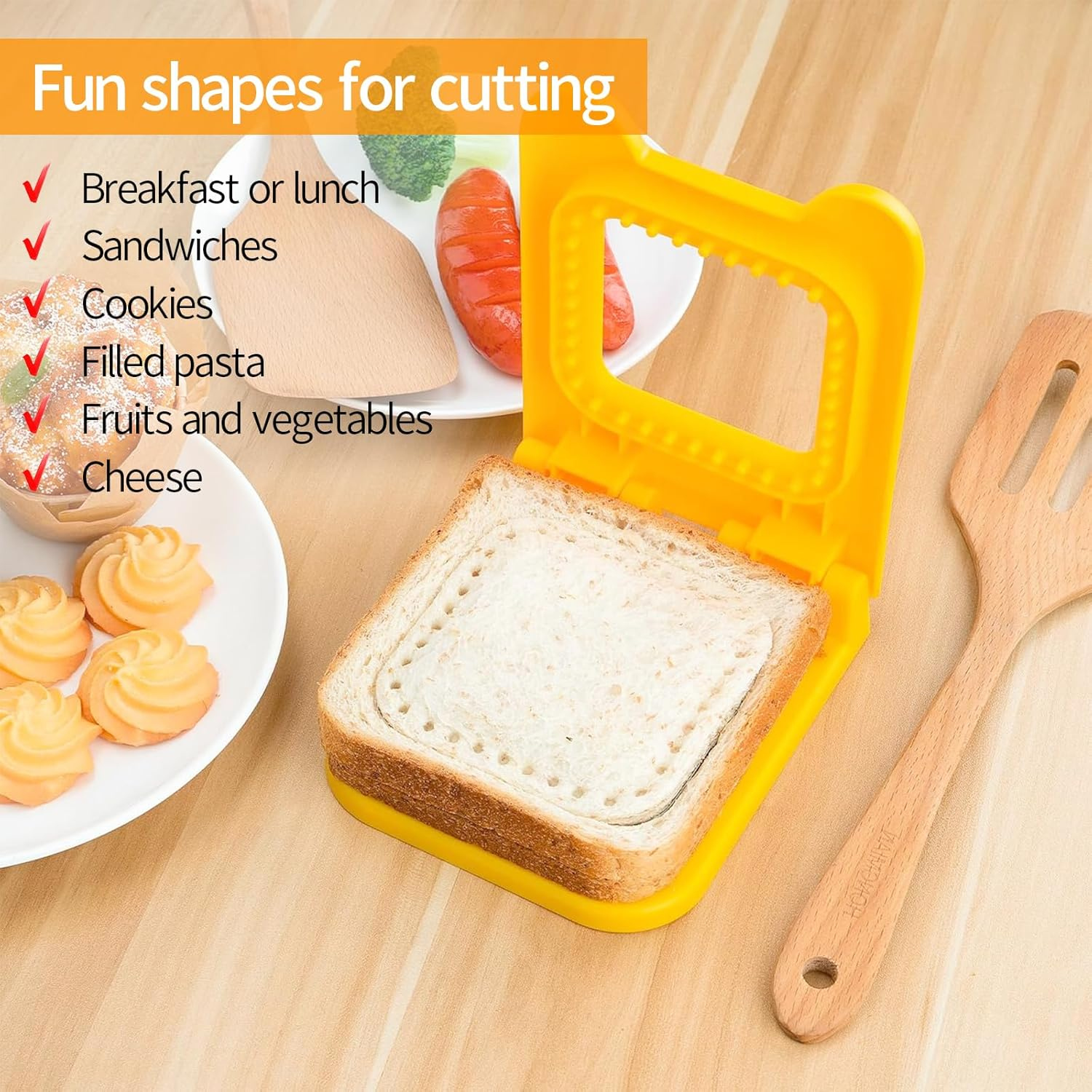 Sandwich Making Mould, Lunch Sandwich Toast Cookies Mold, Sandwich Cutter Tool, Reusable Sandwich Maker, Creative Bread Making Mold for Trips Picnics Lunches, Stainless Steel Sandwich Crimpers (RE)